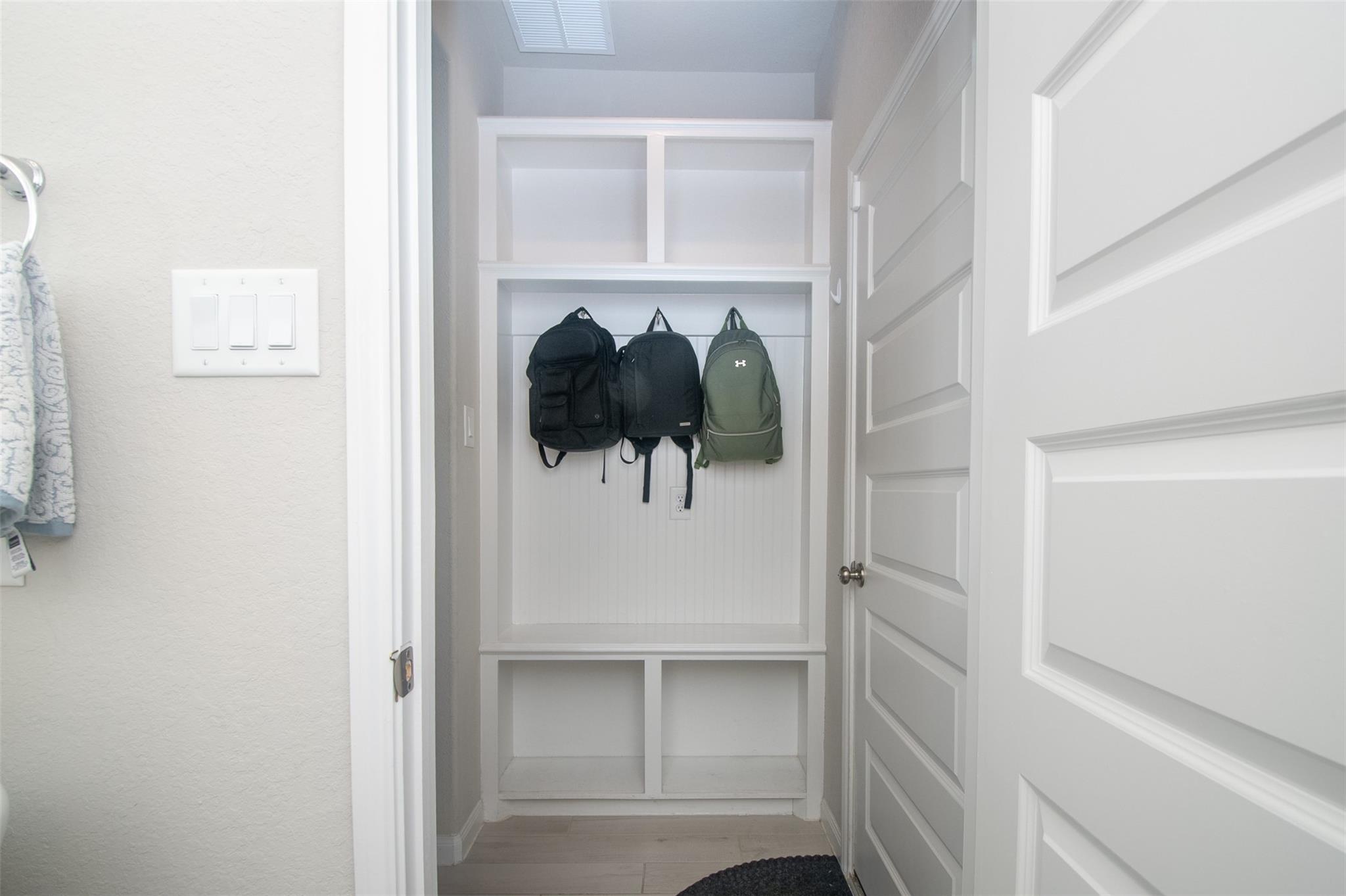 1523 Parkland Oak Drive