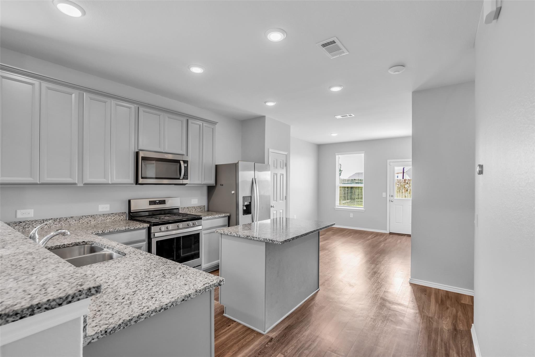 25703 Bottlebrush Sedge Street