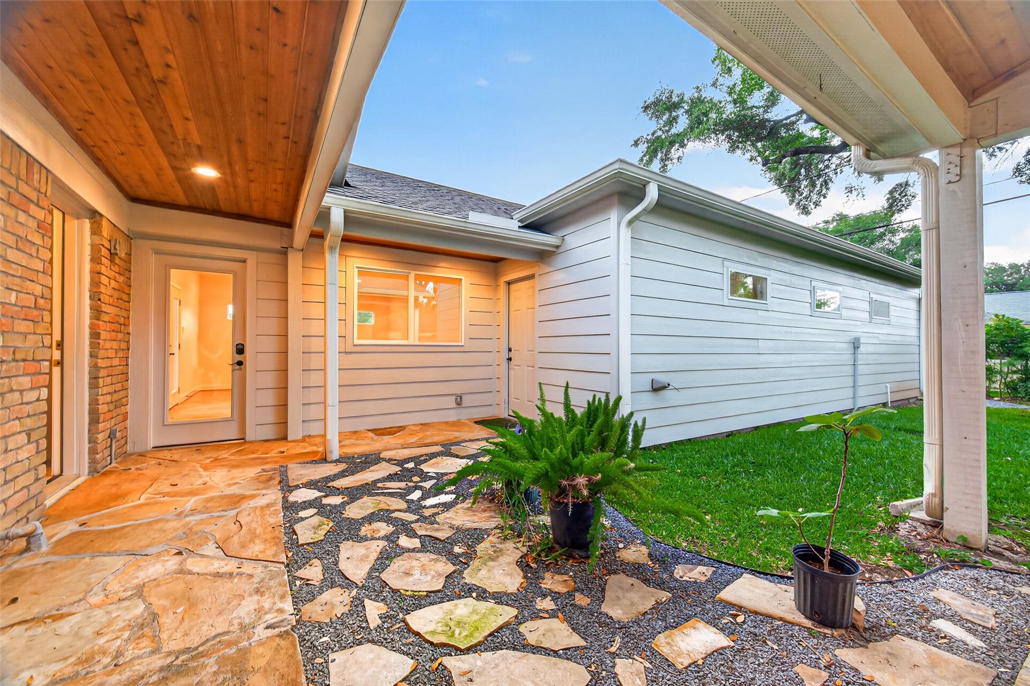 5638 Sanford Road