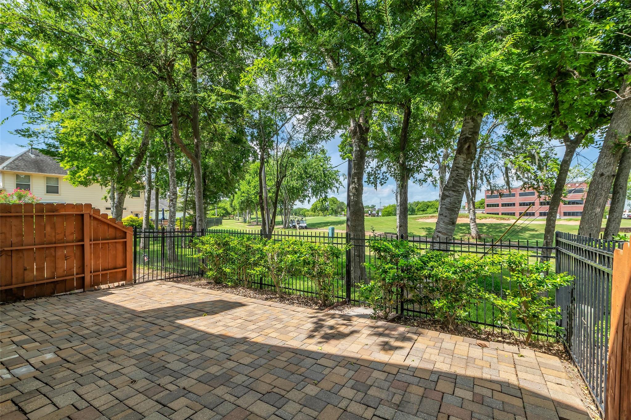 2223 Ridge Wood Lane