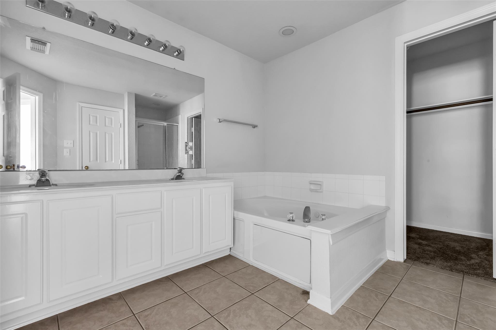 2223 Ridge Wood Lane