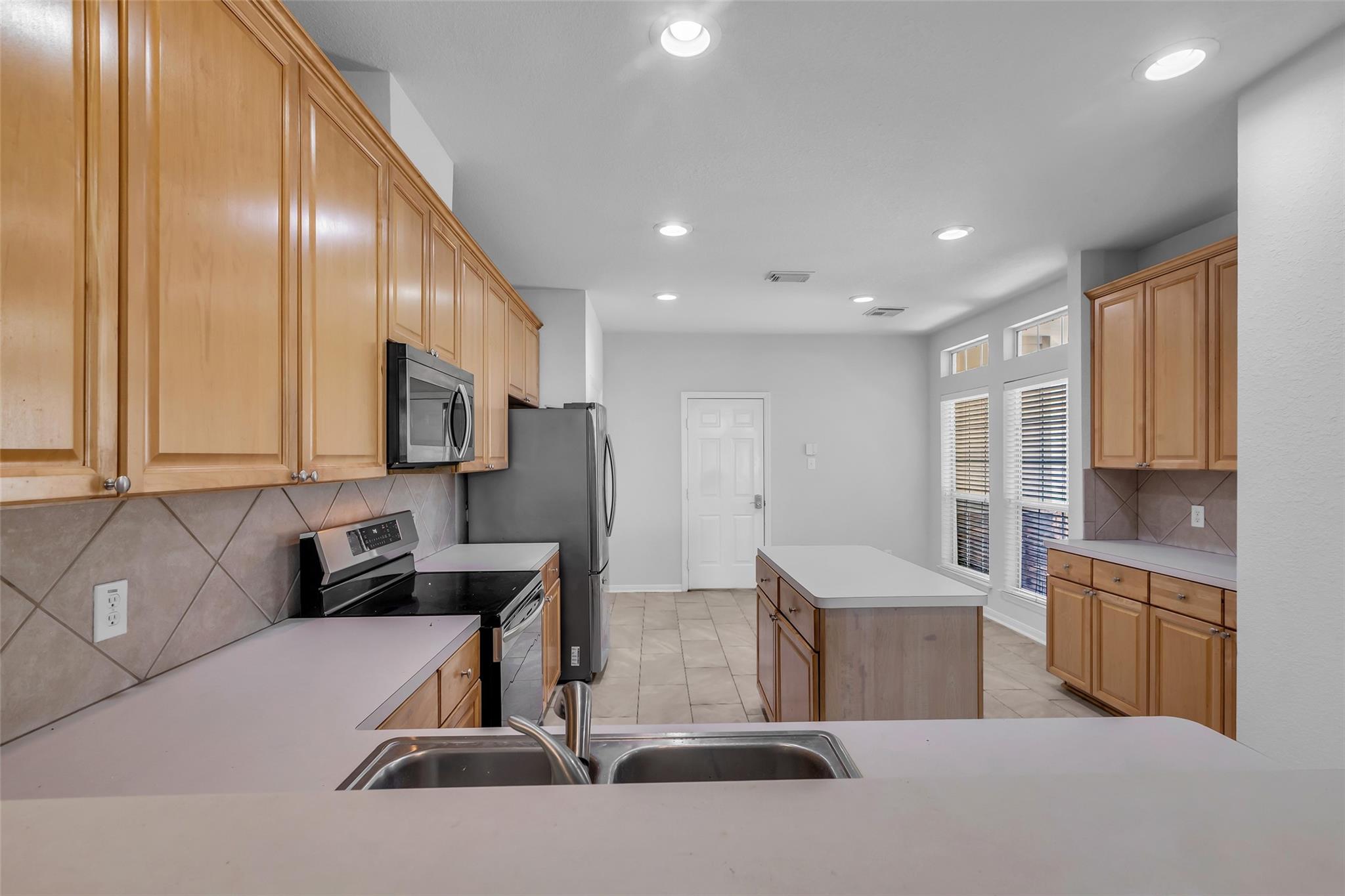 2223 Ridge Wood Lane