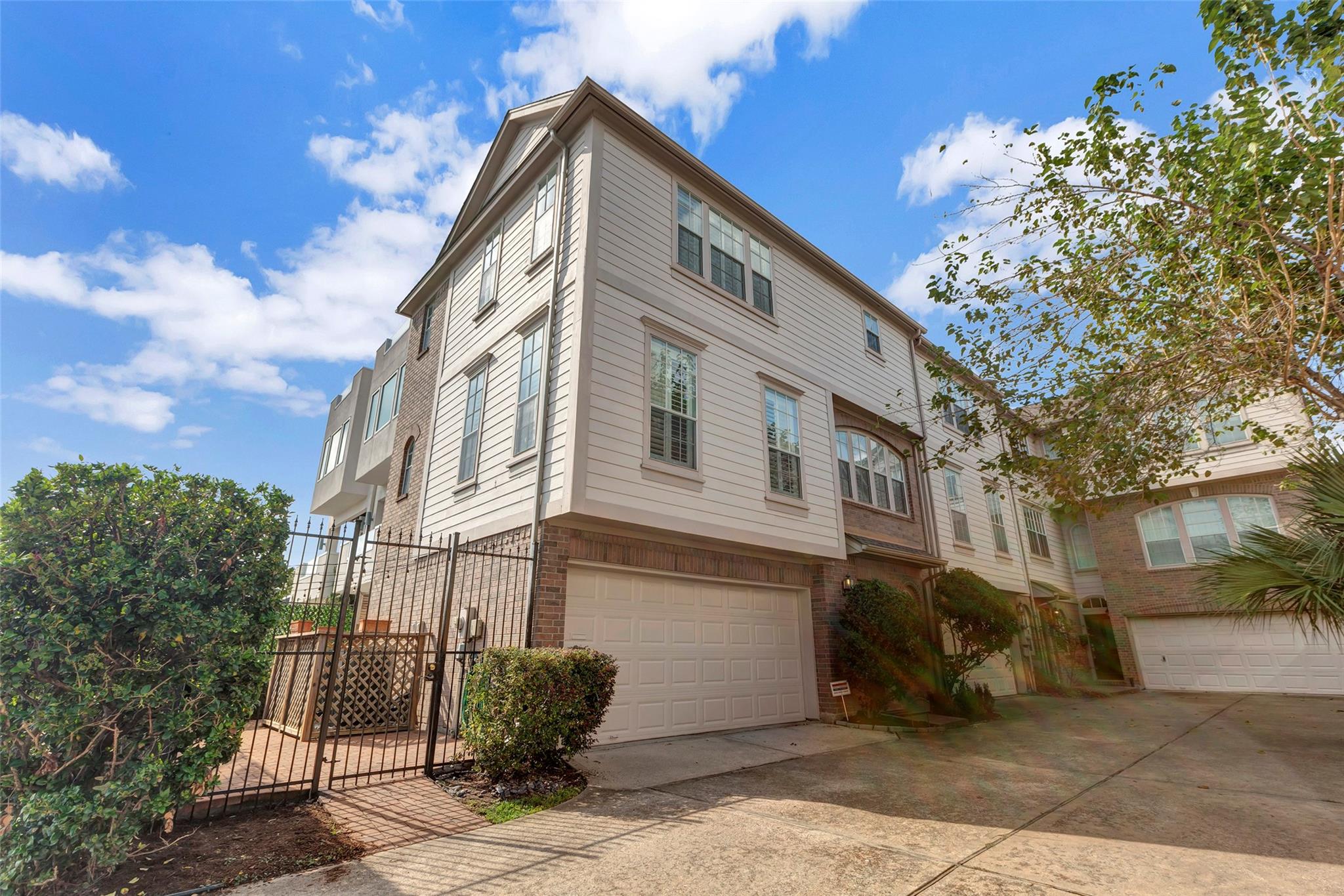 1508 Crocker Street