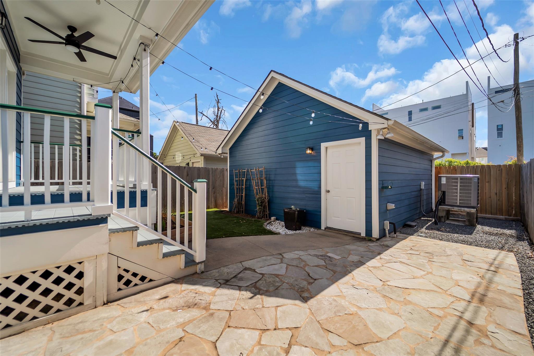 1029 W 15th 1/2 Street