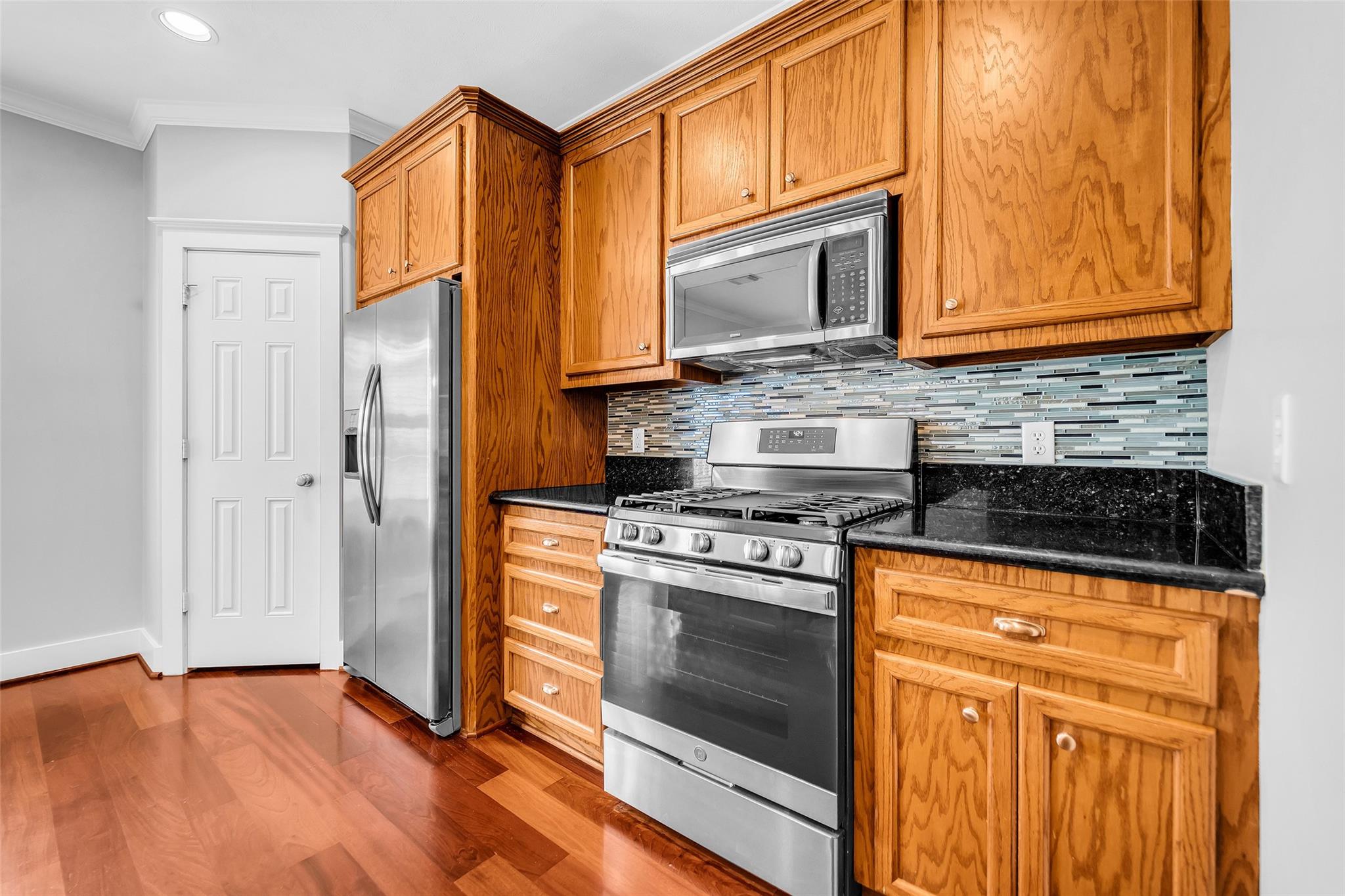 1029 W 15th 1/2 Street