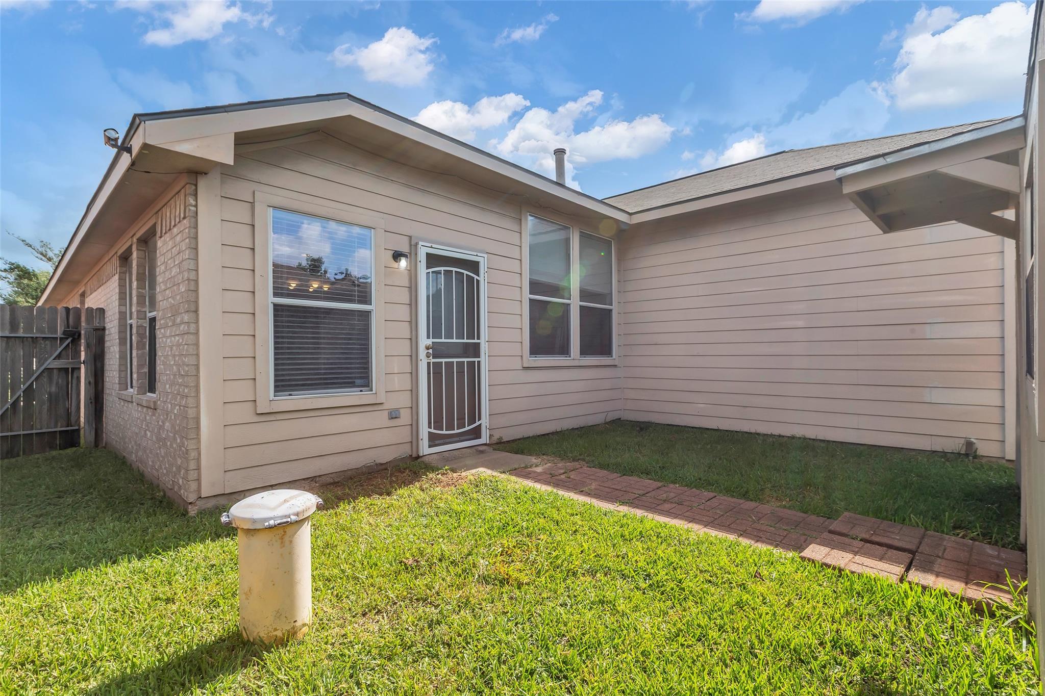 17219 Brookhollow Mist Court