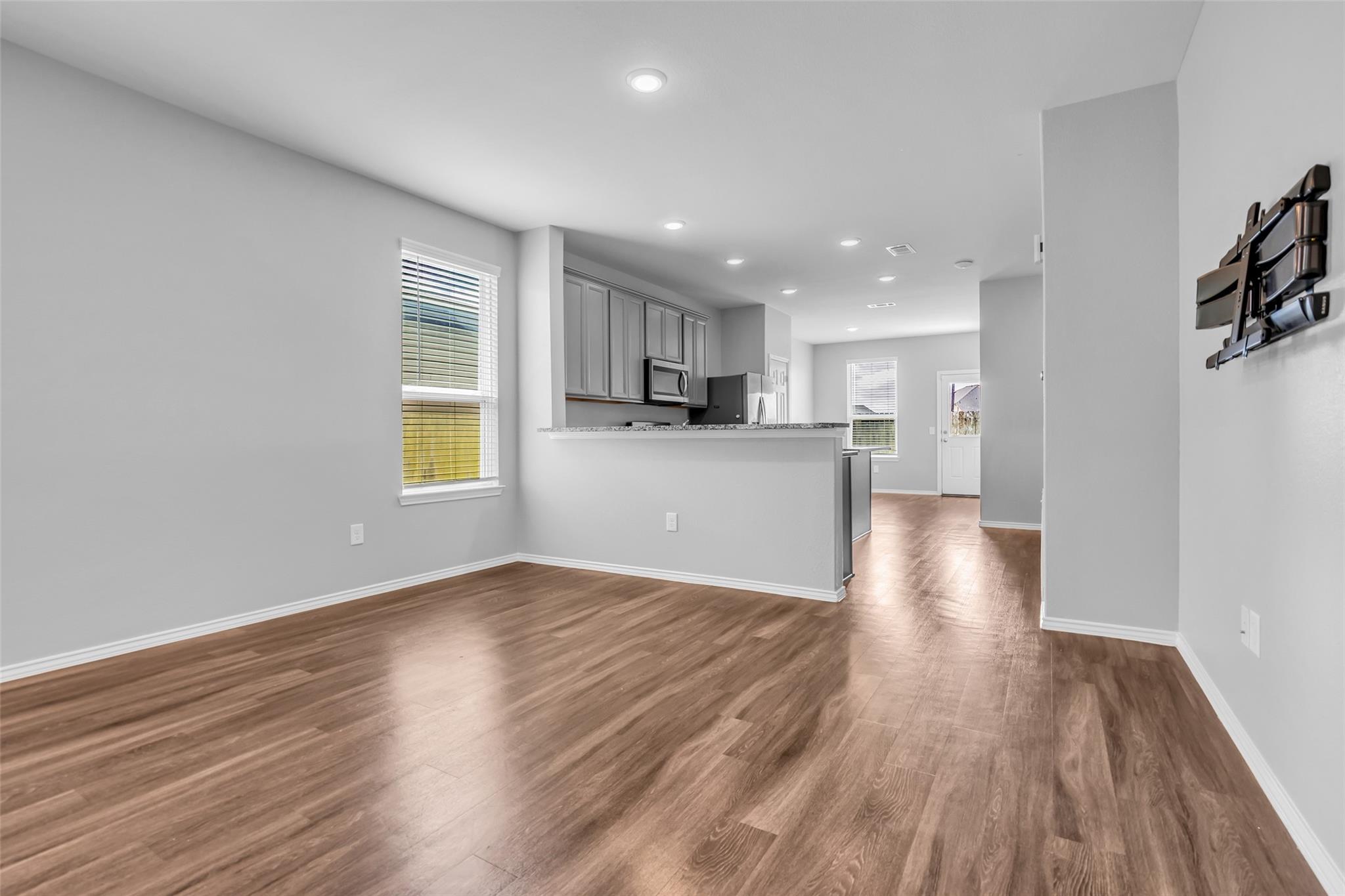 25703 Bottlebrush Sedge Street