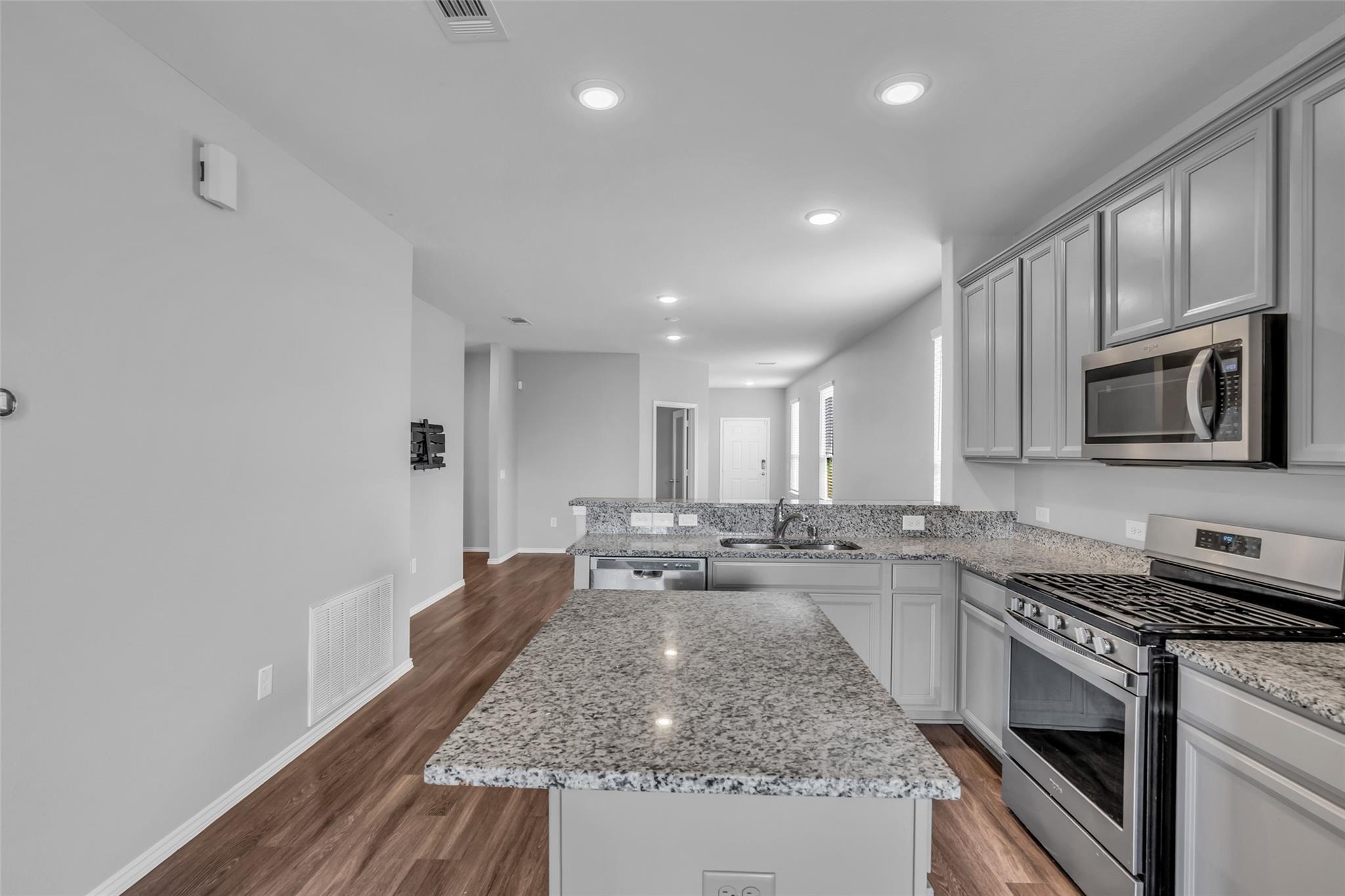25703 Bottlebrush Sedge Street