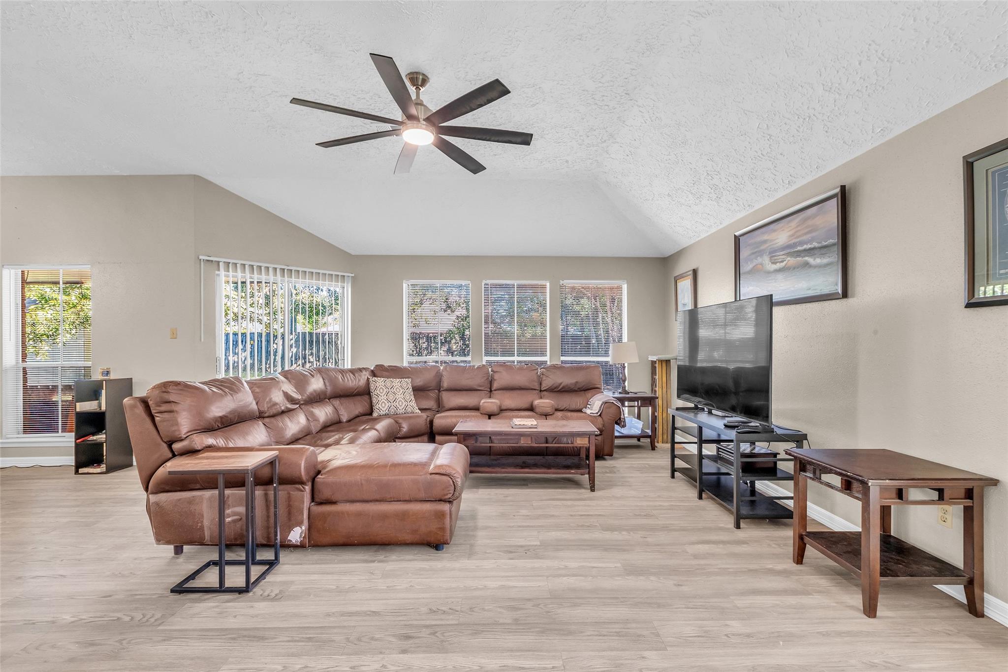 13707 Eastbourne Drive