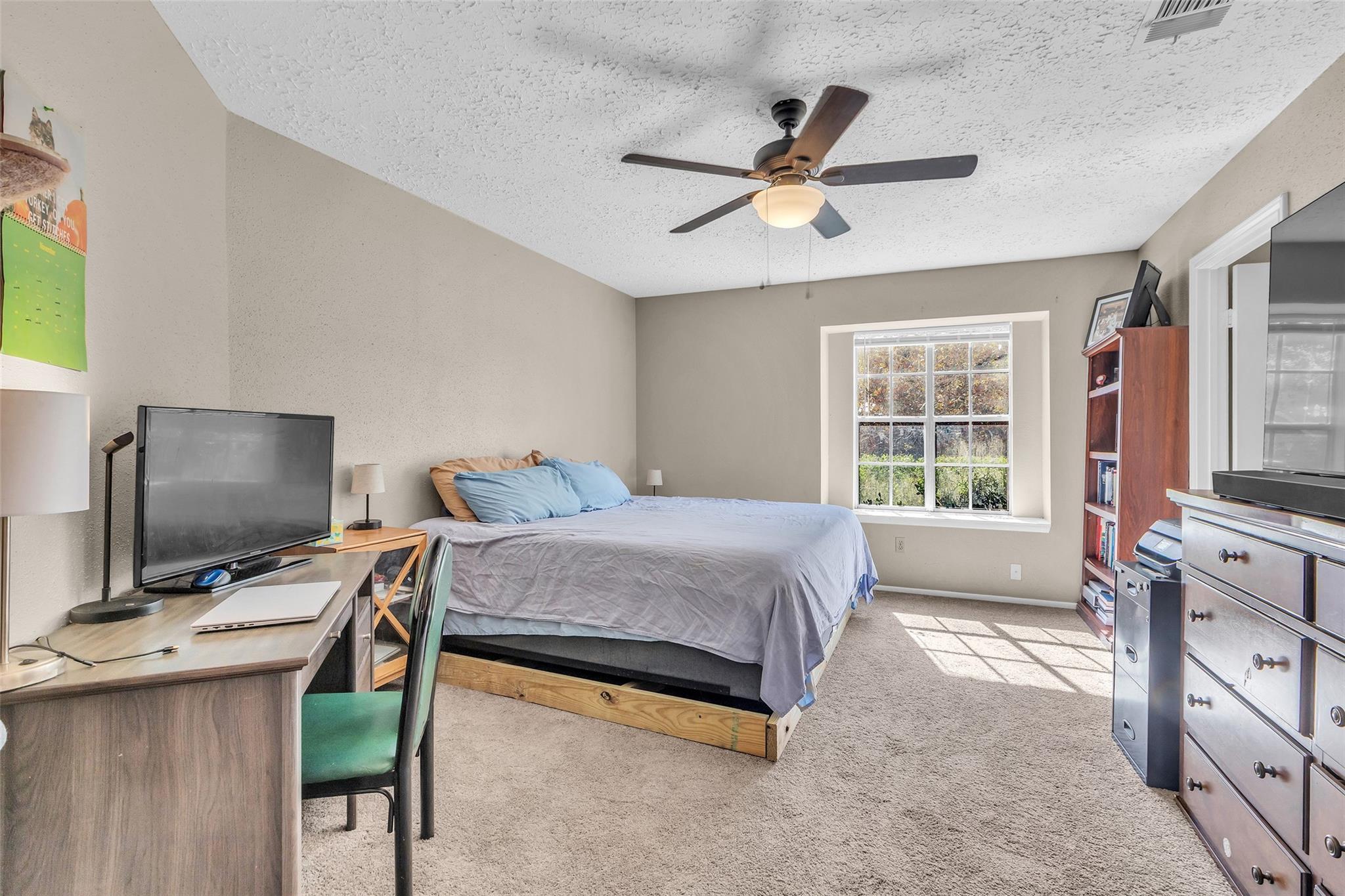 13707 Eastbourne Drive