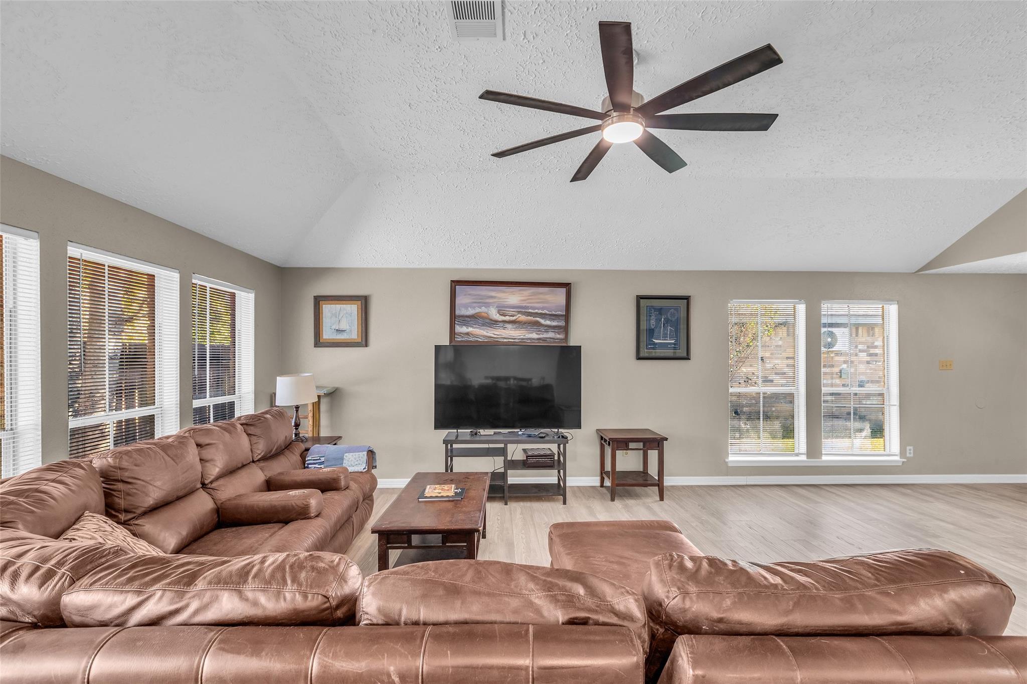 13707 Eastbourne Drive