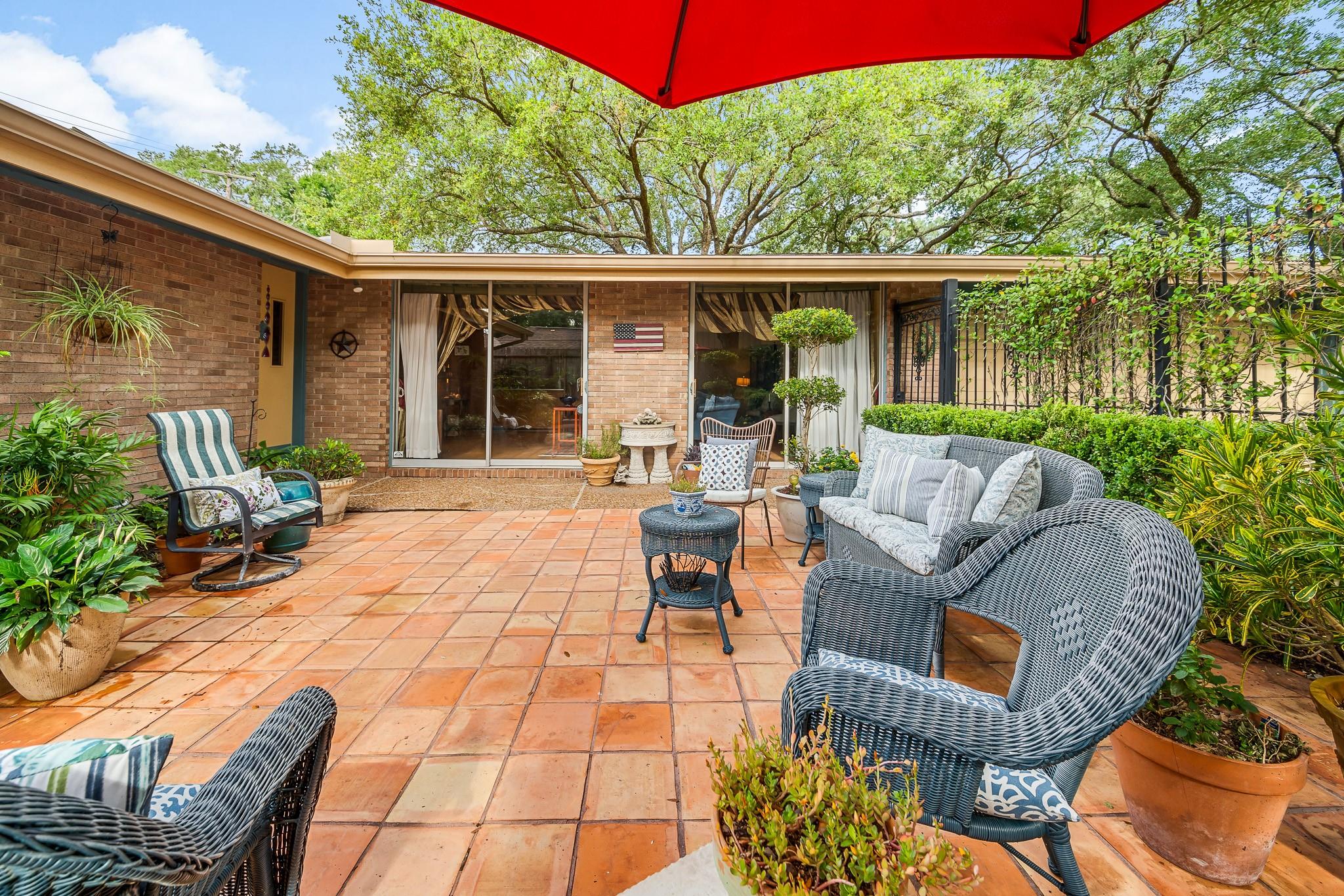 5327 Valkeith Drive