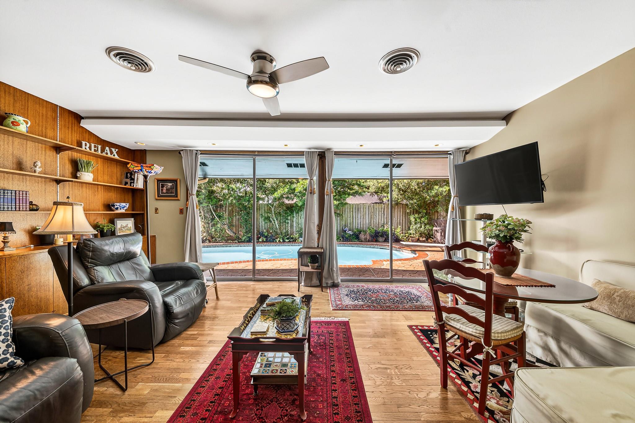 5327 Valkeith Drive