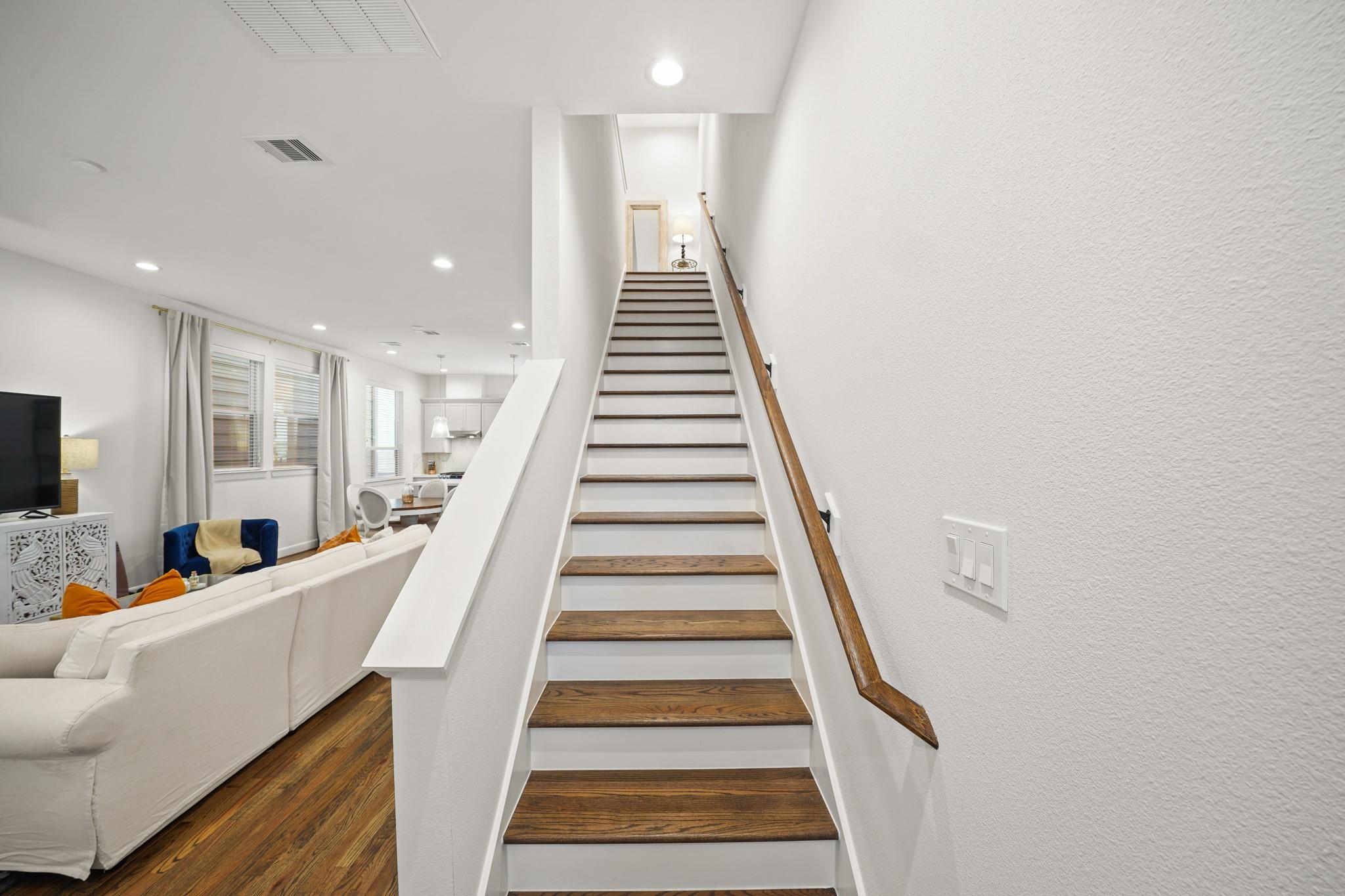 2709 Clinton Drive
