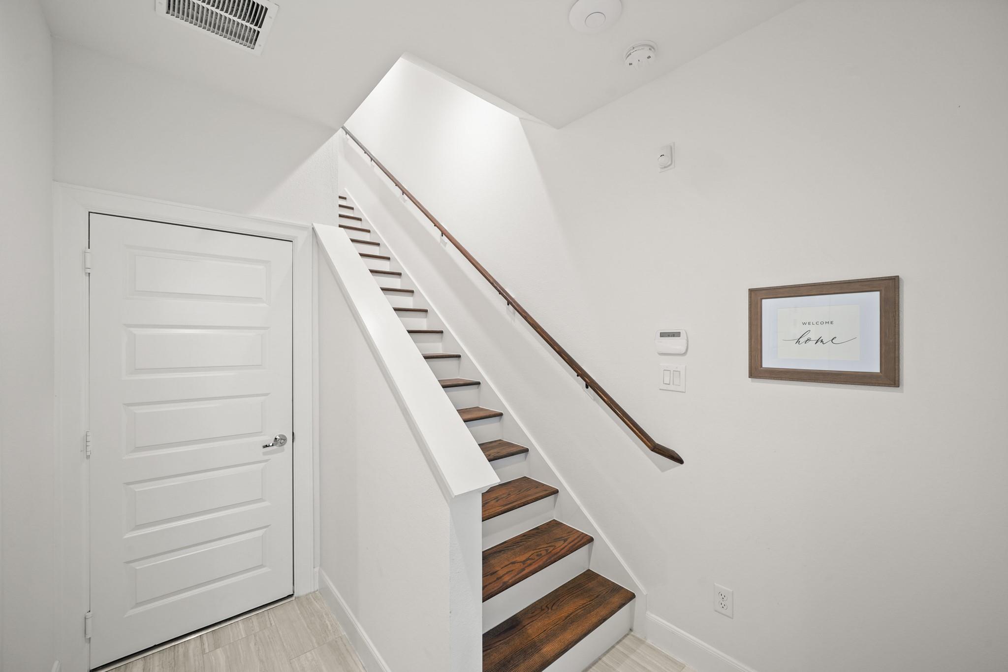 2709 Clinton Drive