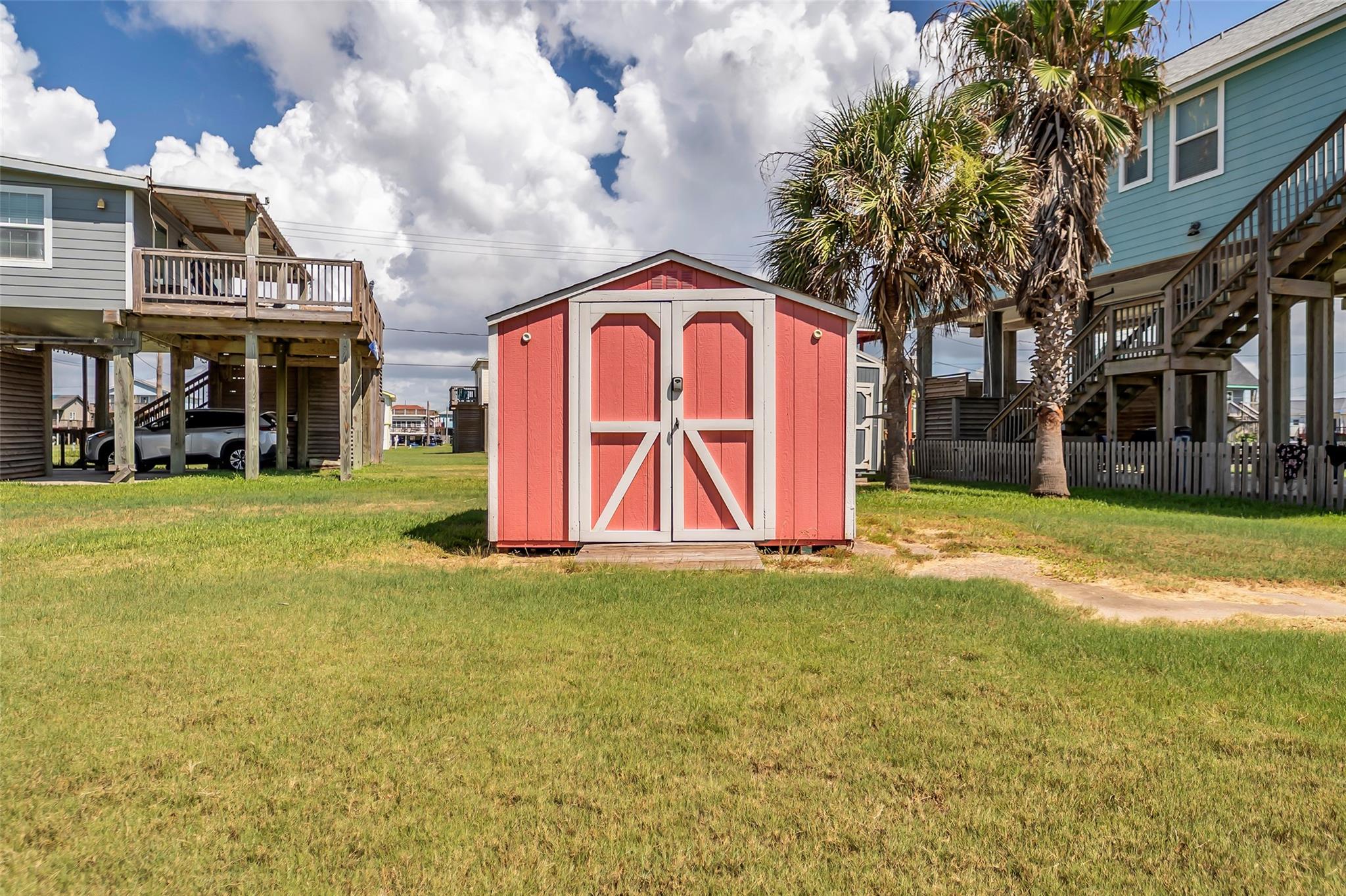 610 Surf Drive