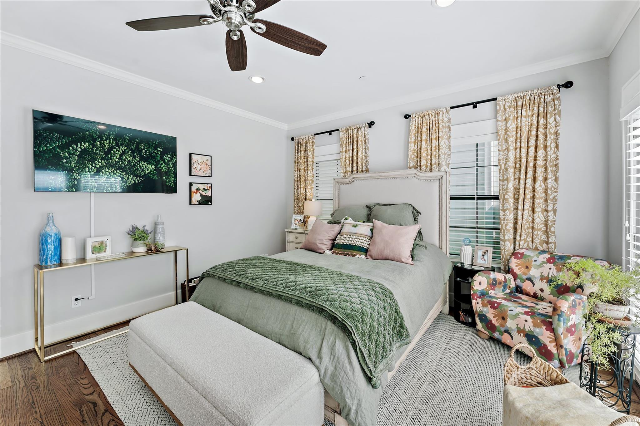 1504 Knox Street