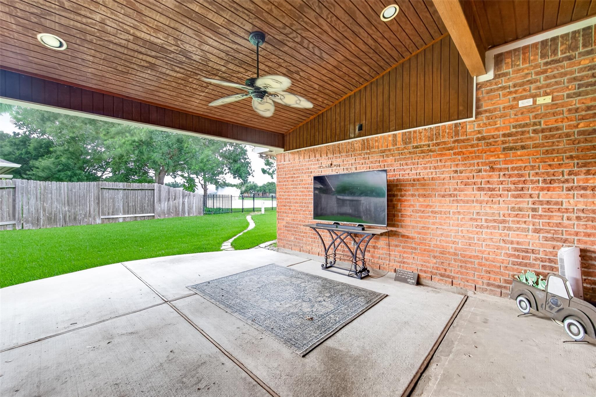 11807 High Noon Court