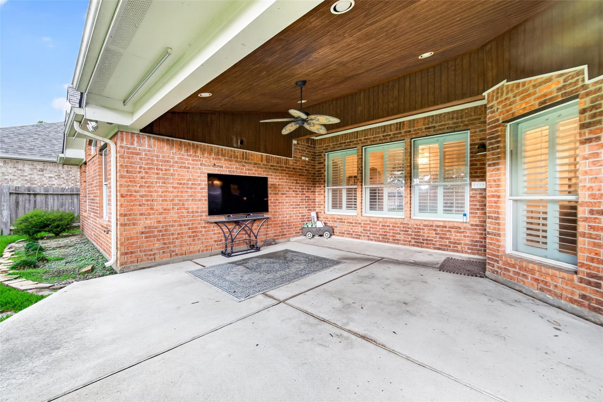 11807 High Noon Court