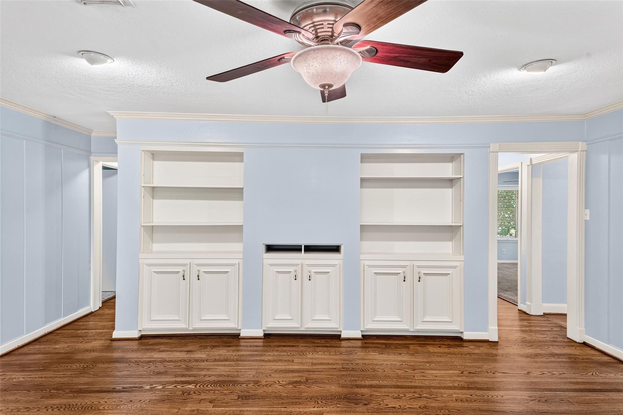 5262 Briarbend Drive