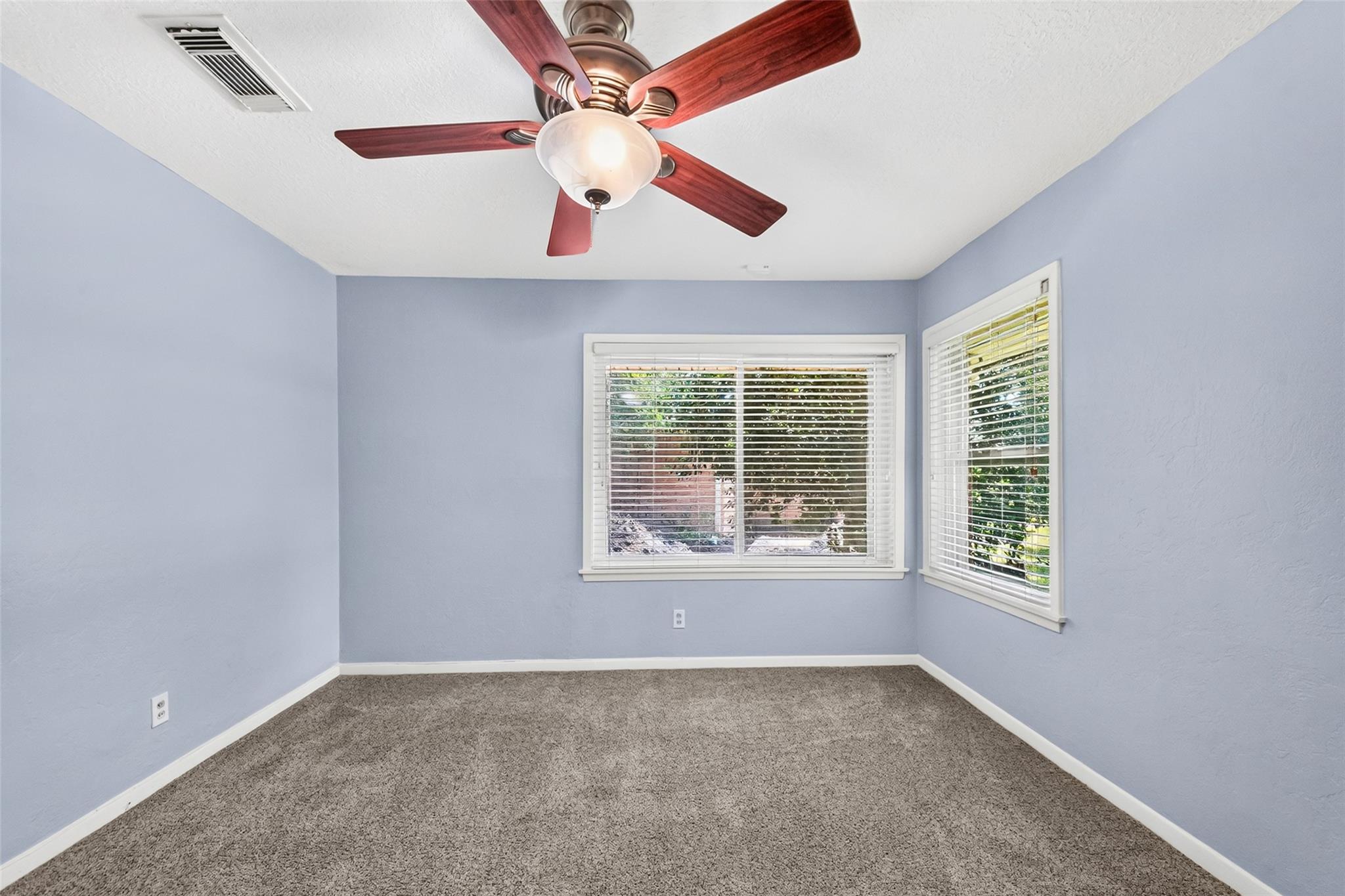 5262 Briarbend Drive