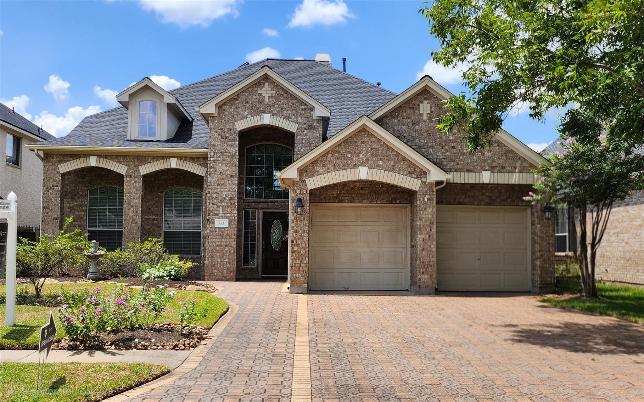 14330 Dunrobin Way