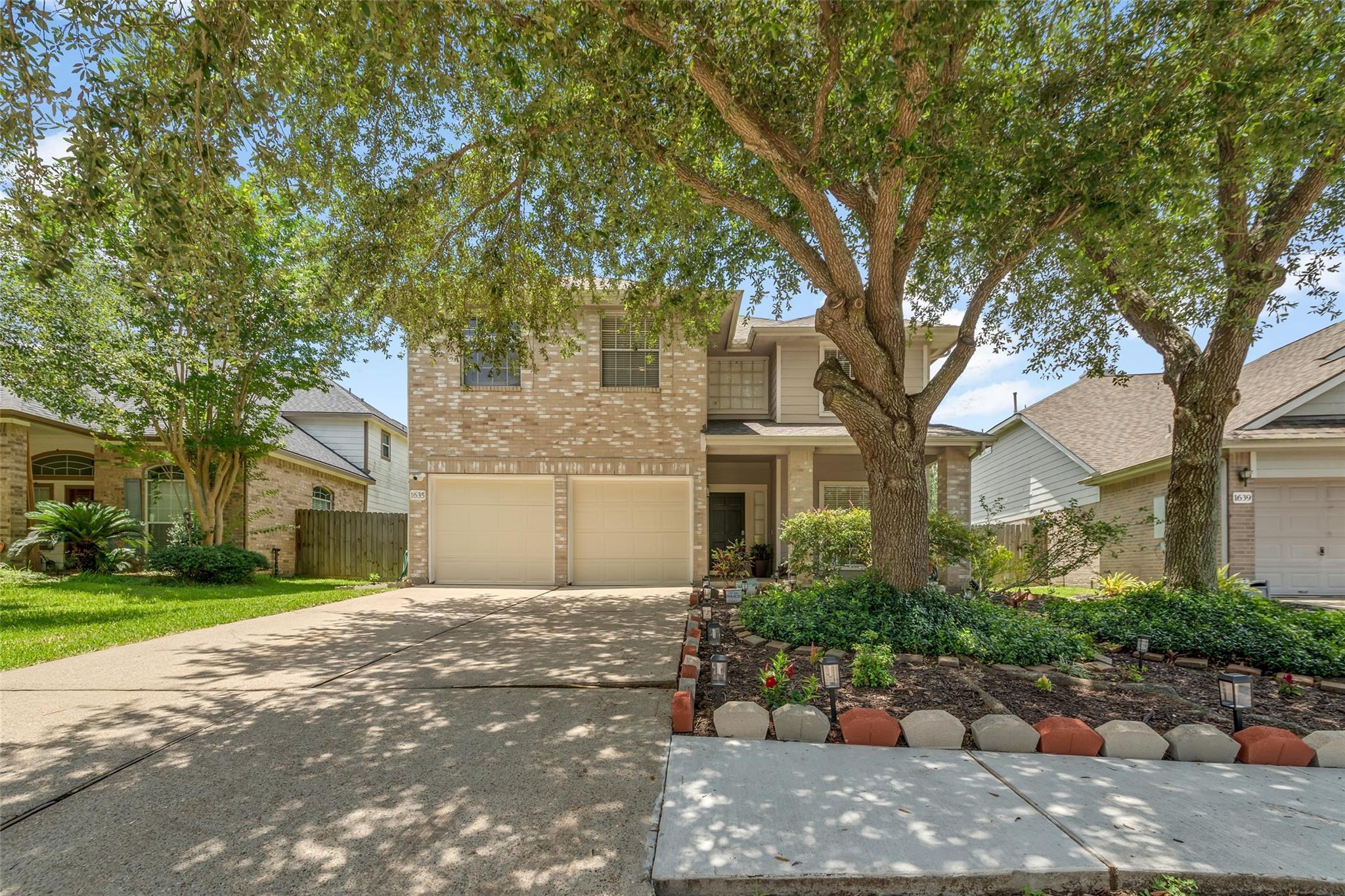 1635 Pebble Banks Lane