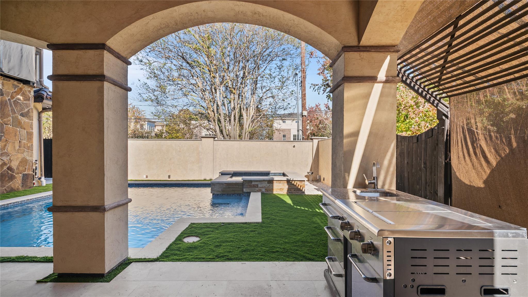 4914 Imperial Street