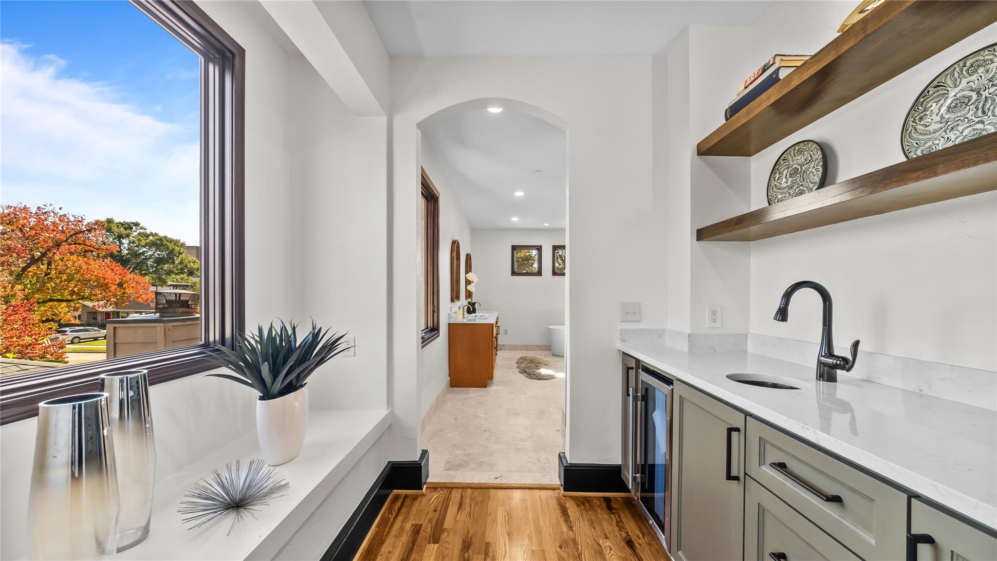 4914 Imperial Street