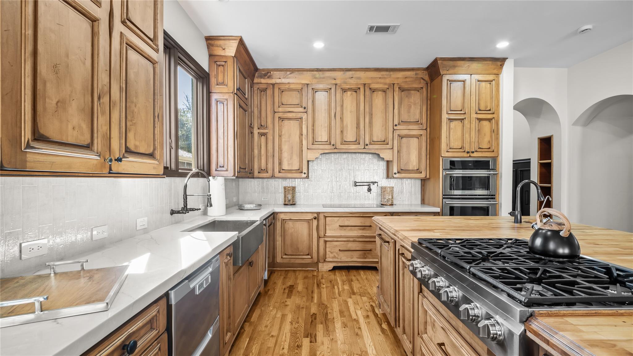 4914 Imperial Street