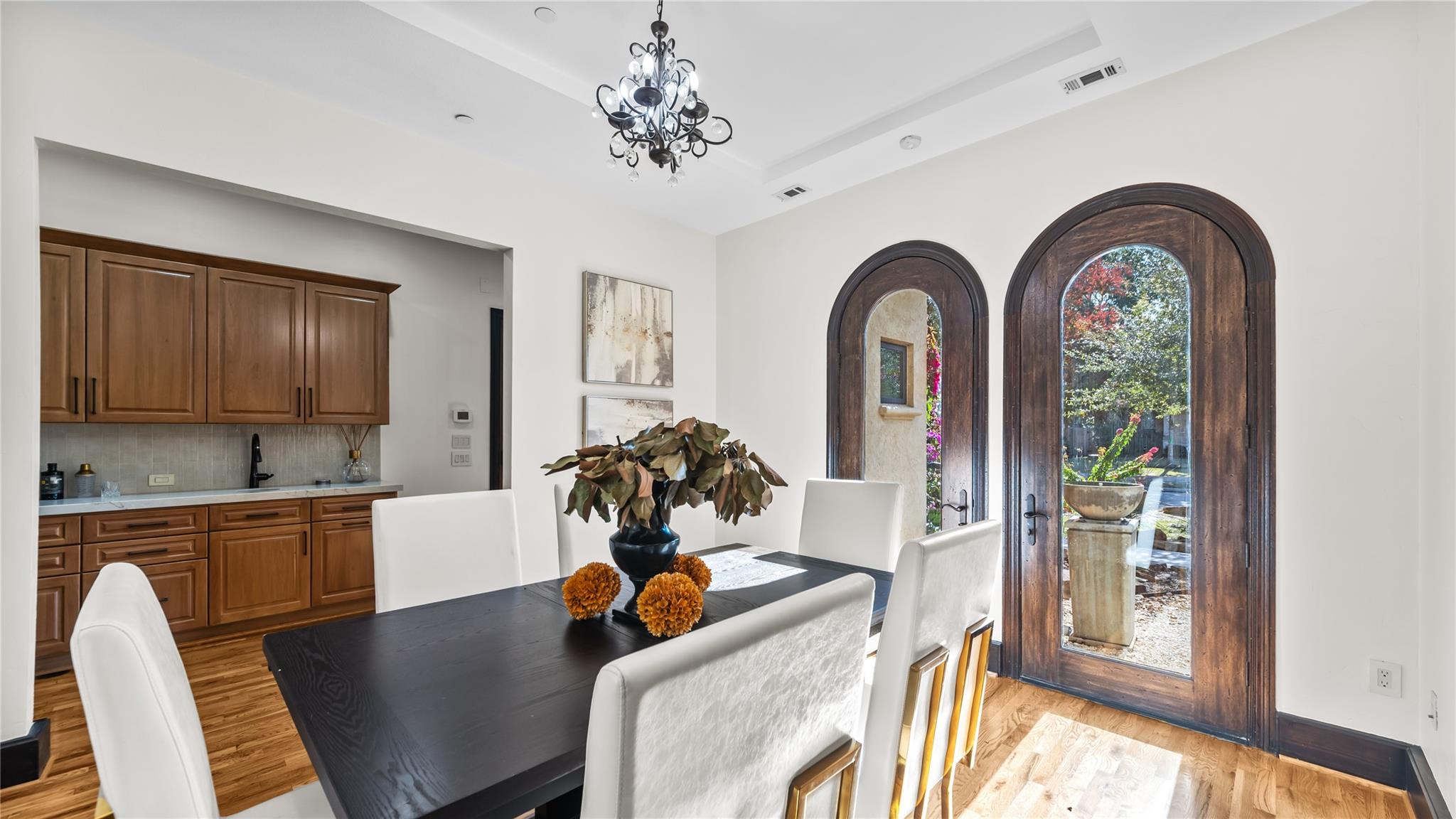 4914 Imperial Street