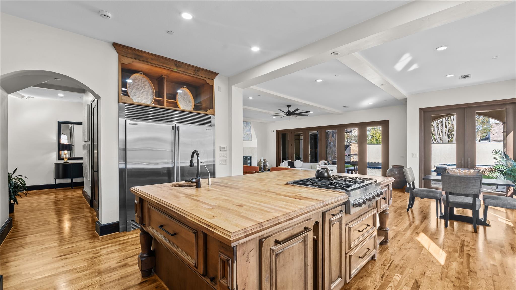 4914 Imperial Street