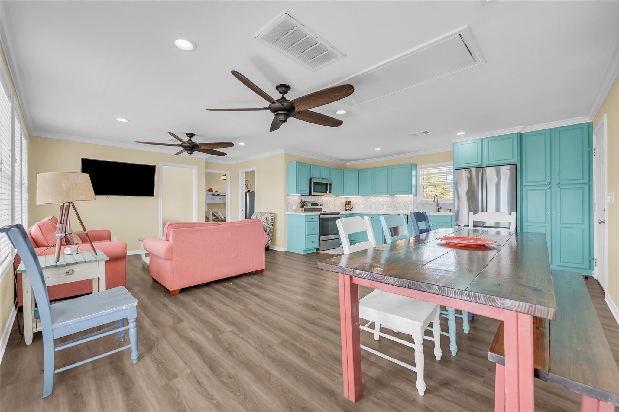 610 Surf Drive