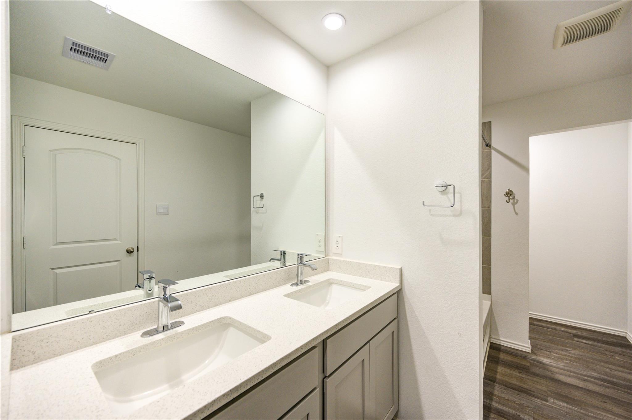 5406 Castlebury Meadows Drive