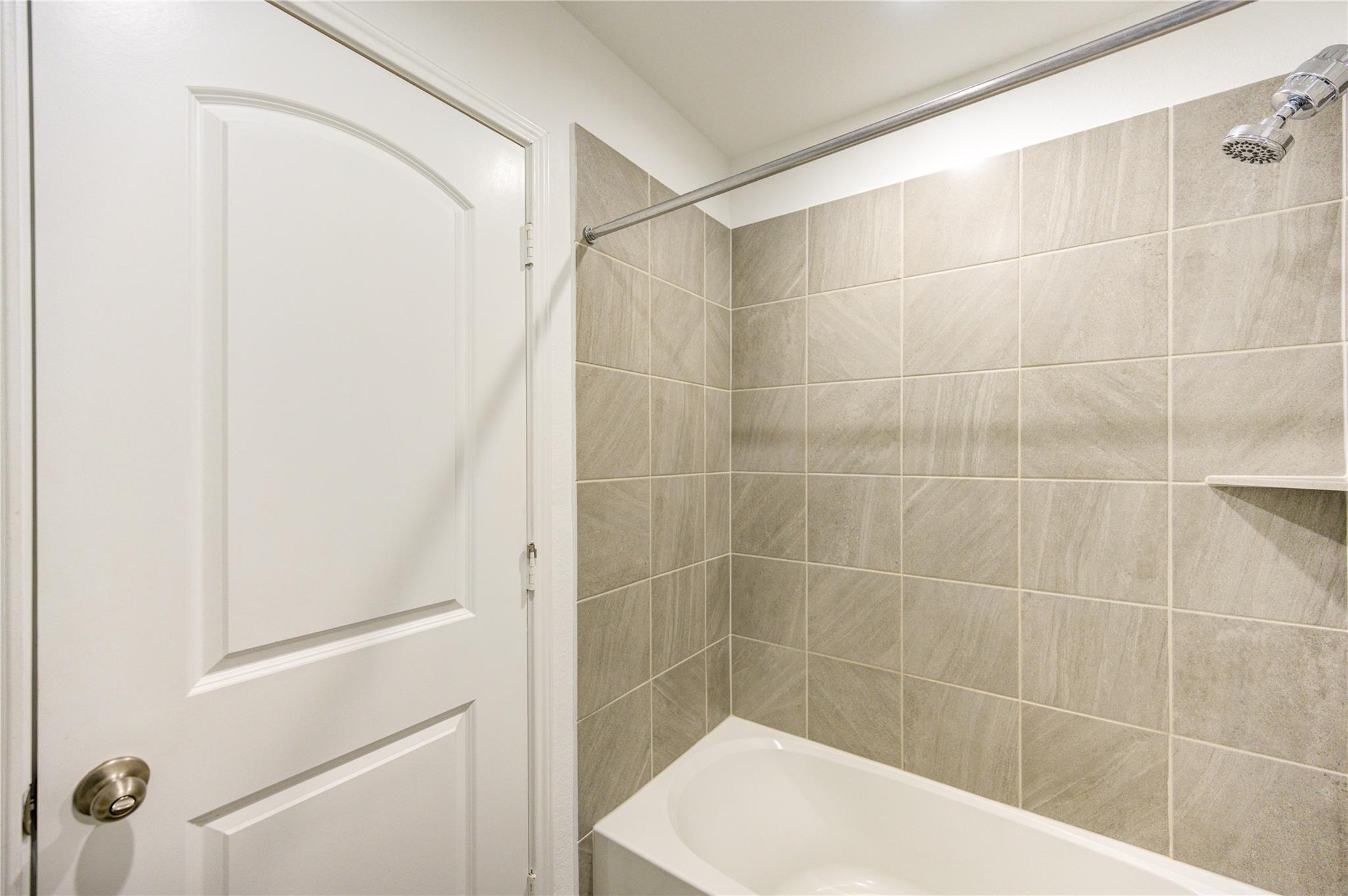 5406 Castlebury Meadows Drive