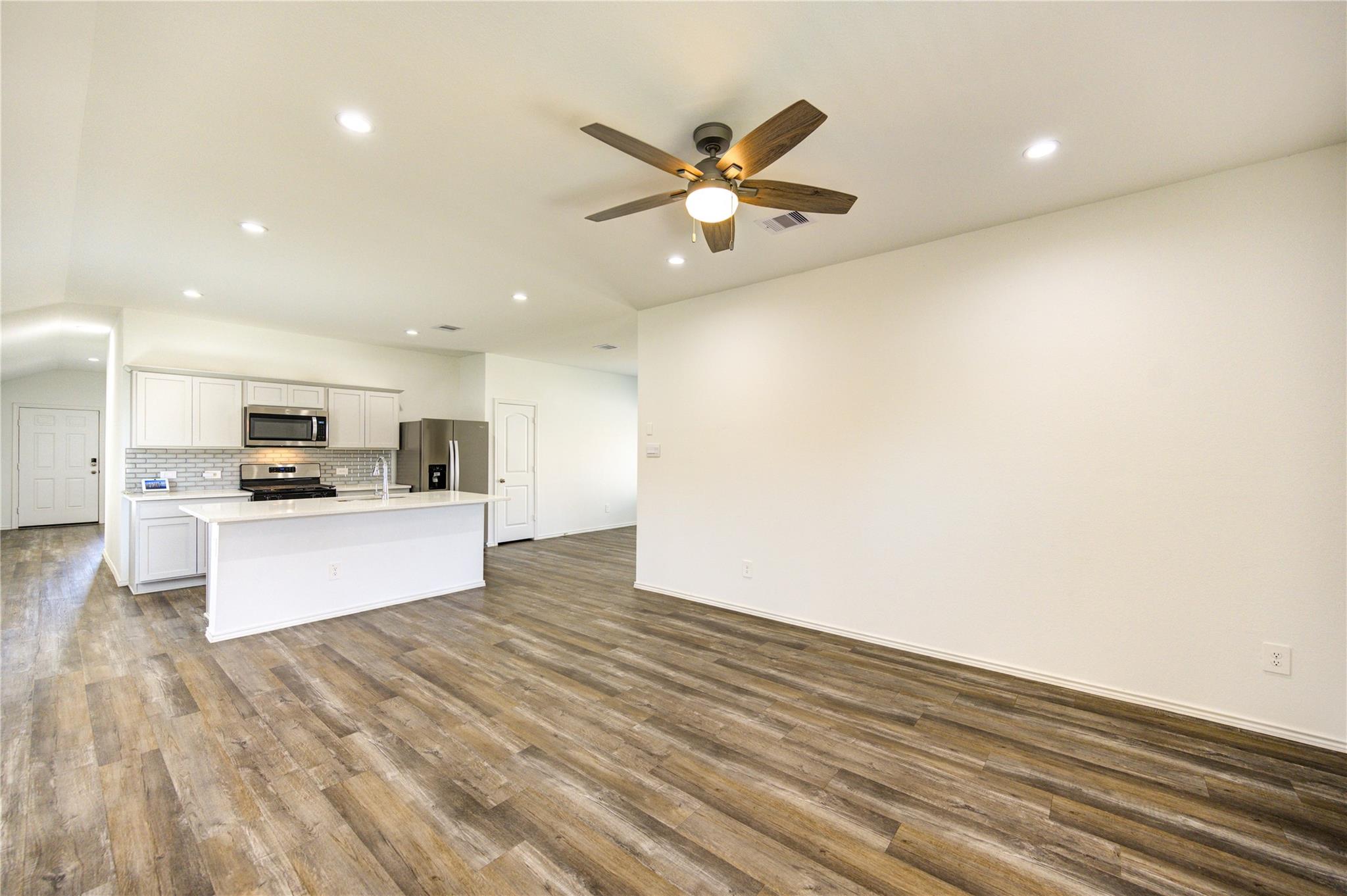 5406 Castlebury Meadows Drive