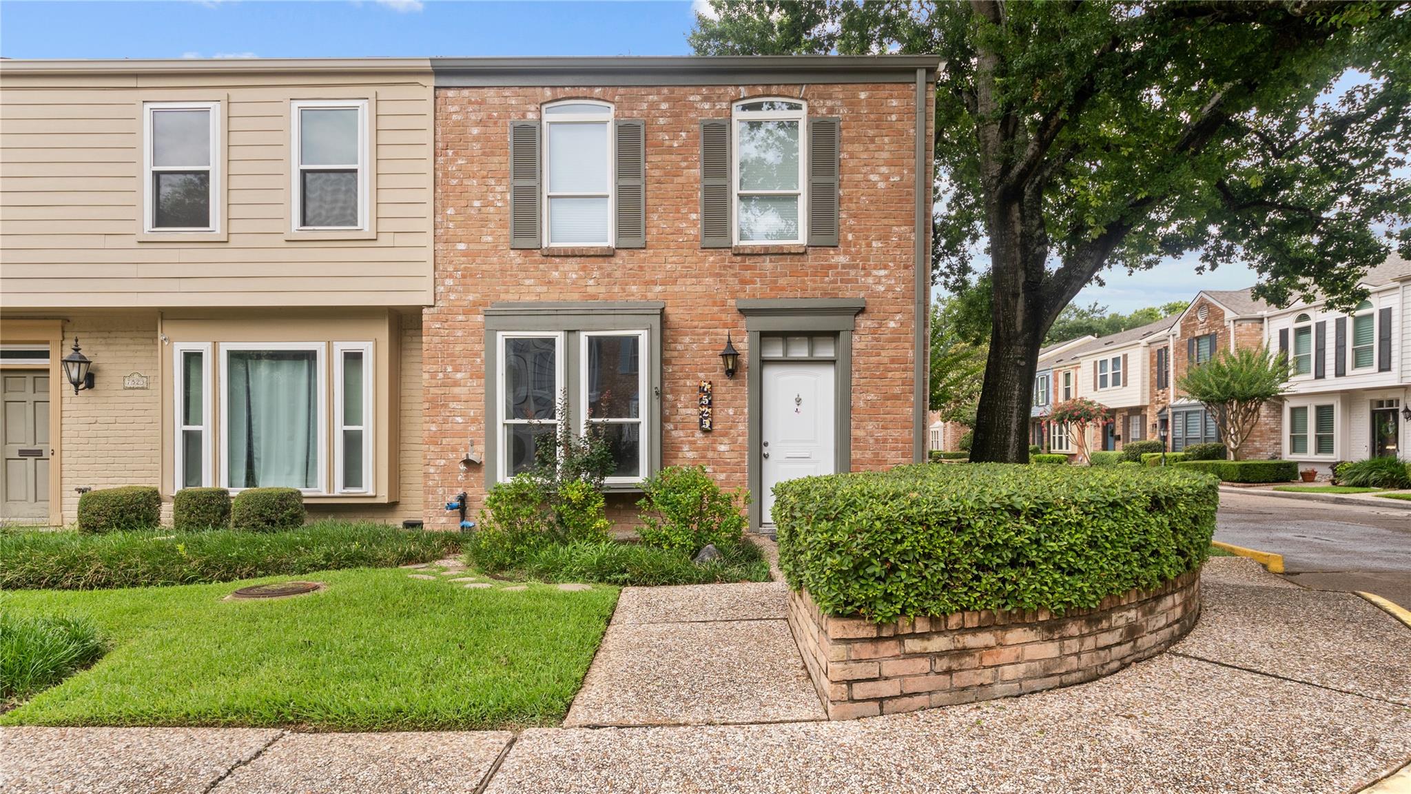 7525 Brompton Street # 7525