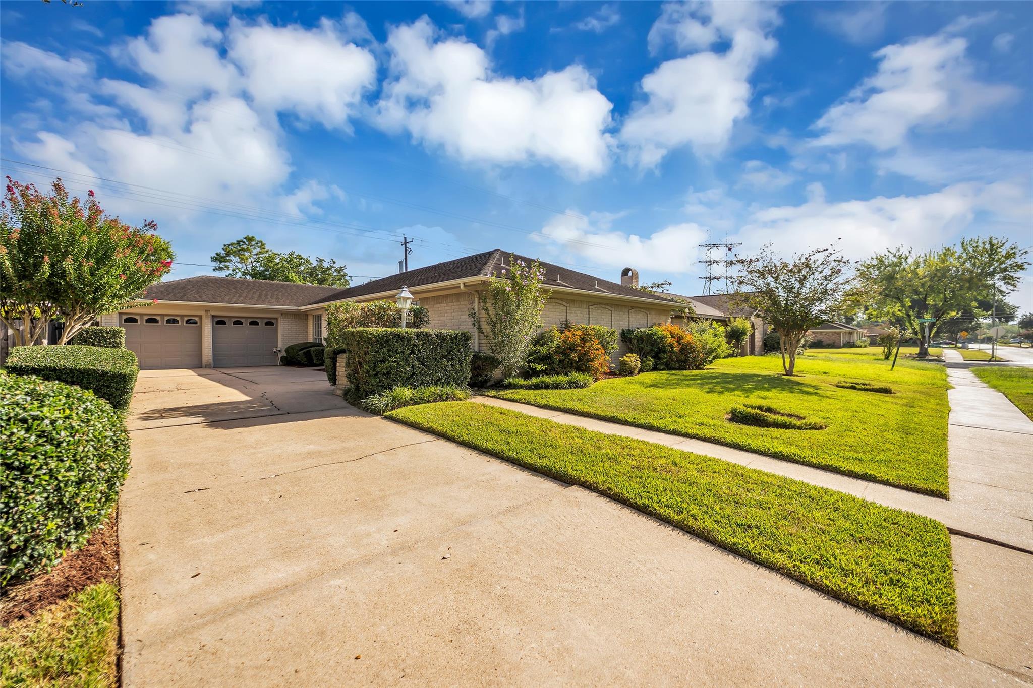 9106 Willow Meadow Drive