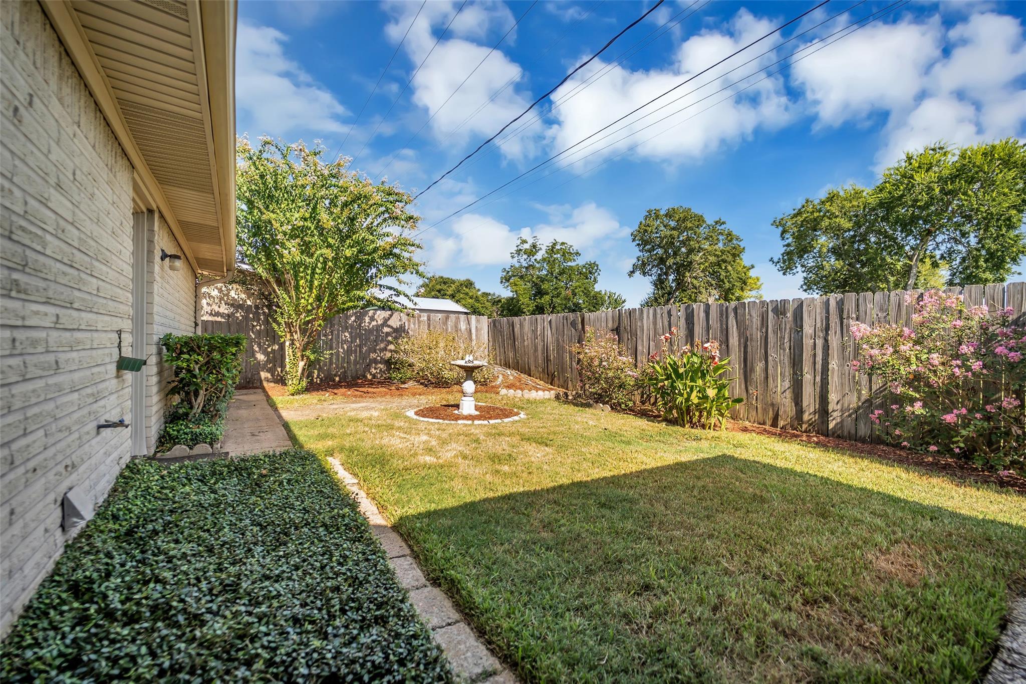 9106 Willow Meadow Drive