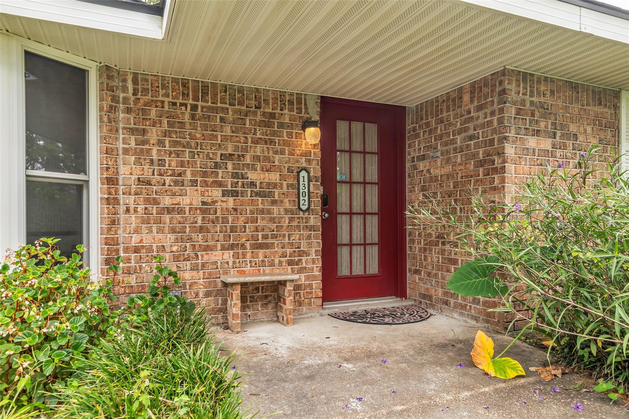 1302 Chestnut Ridge Road