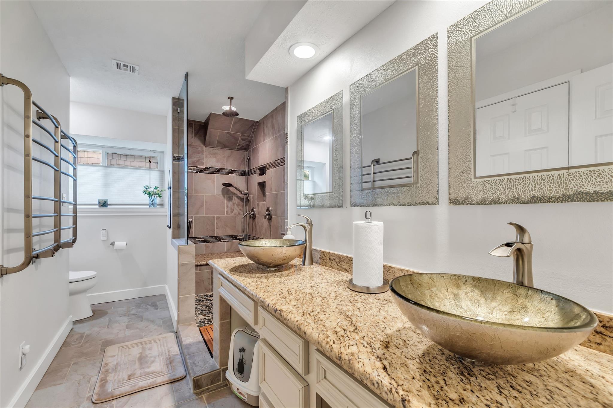 1302 Chestnut Ridge Road