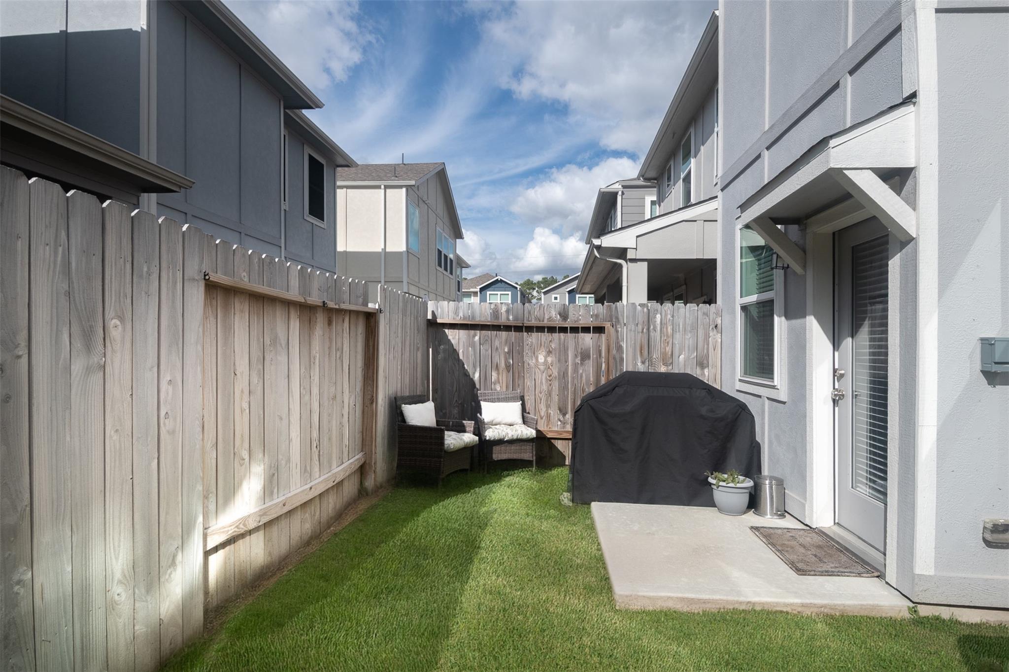 1523 Parkland Oak Drive