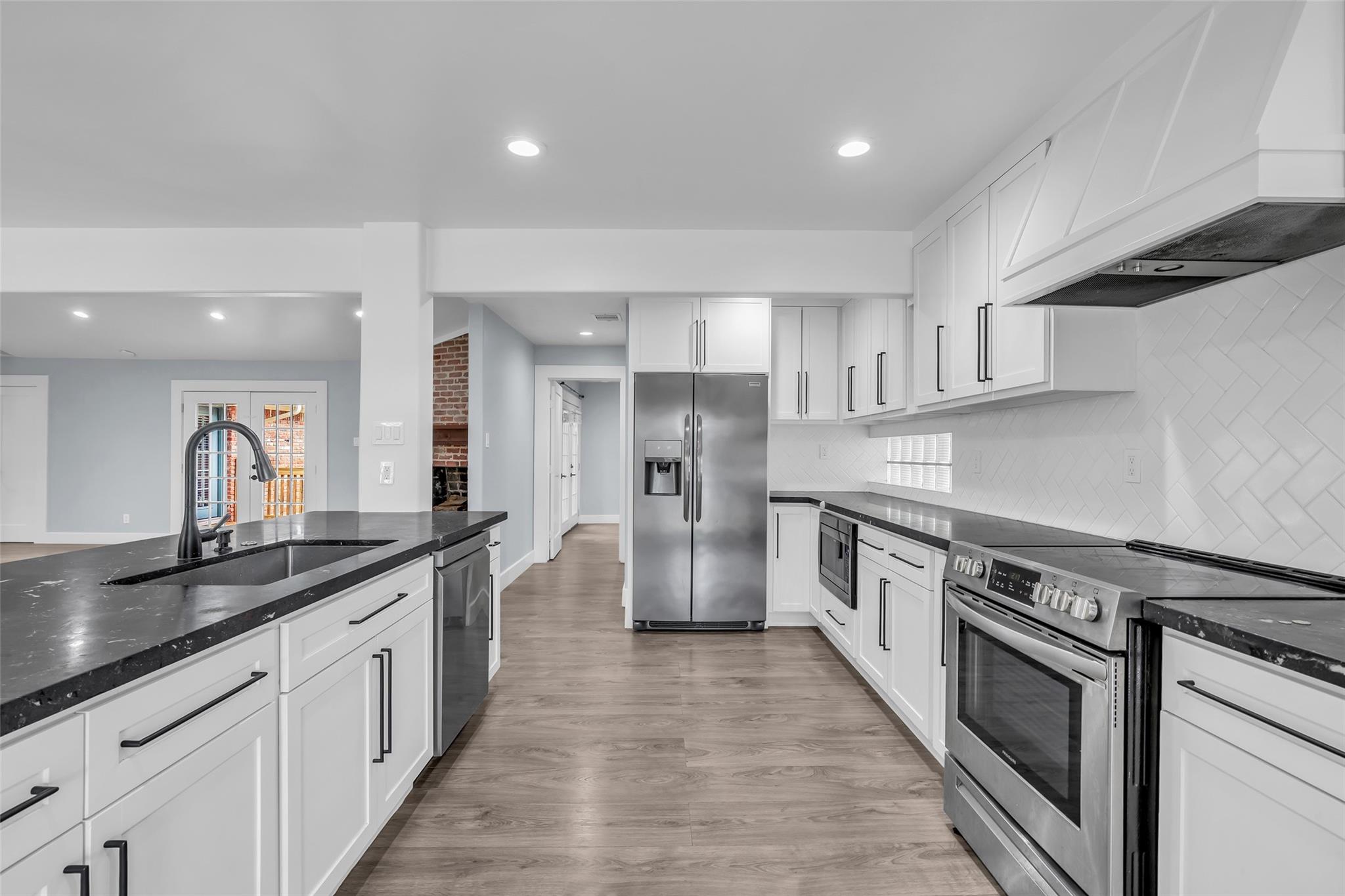 4715 Braesvalley Drive