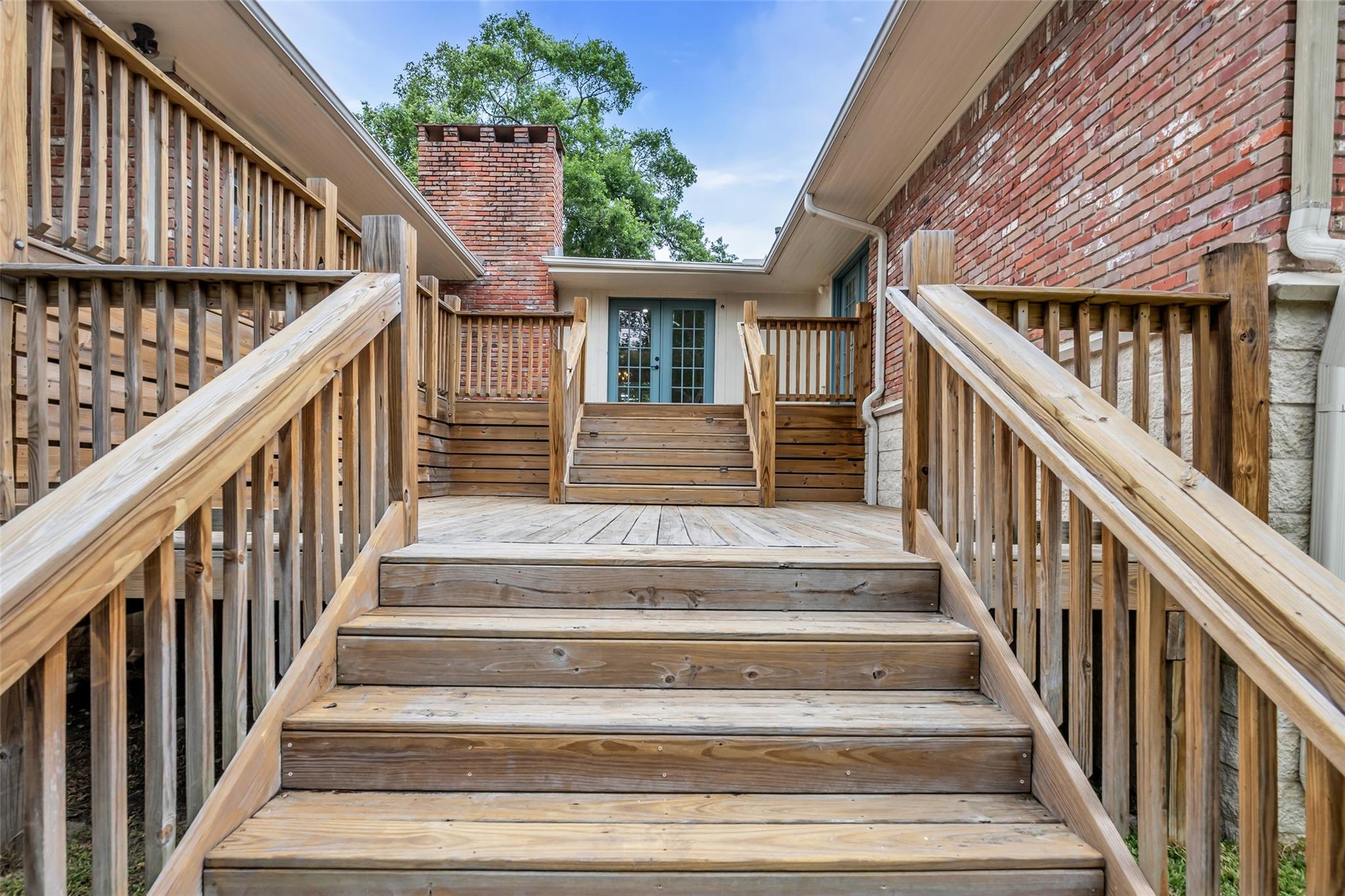 4715 Braesvalley Drive