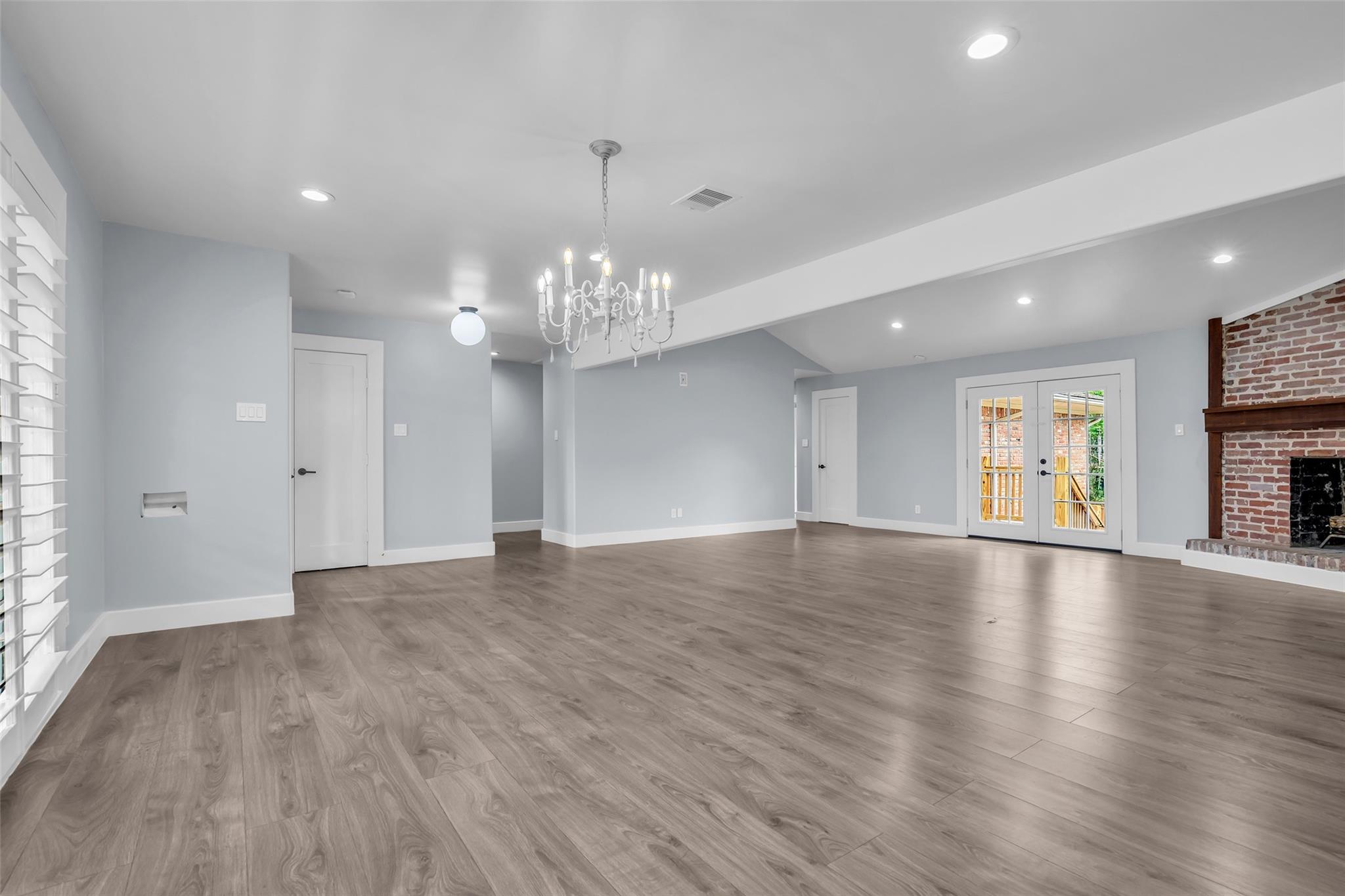 4715 Braesvalley Drive