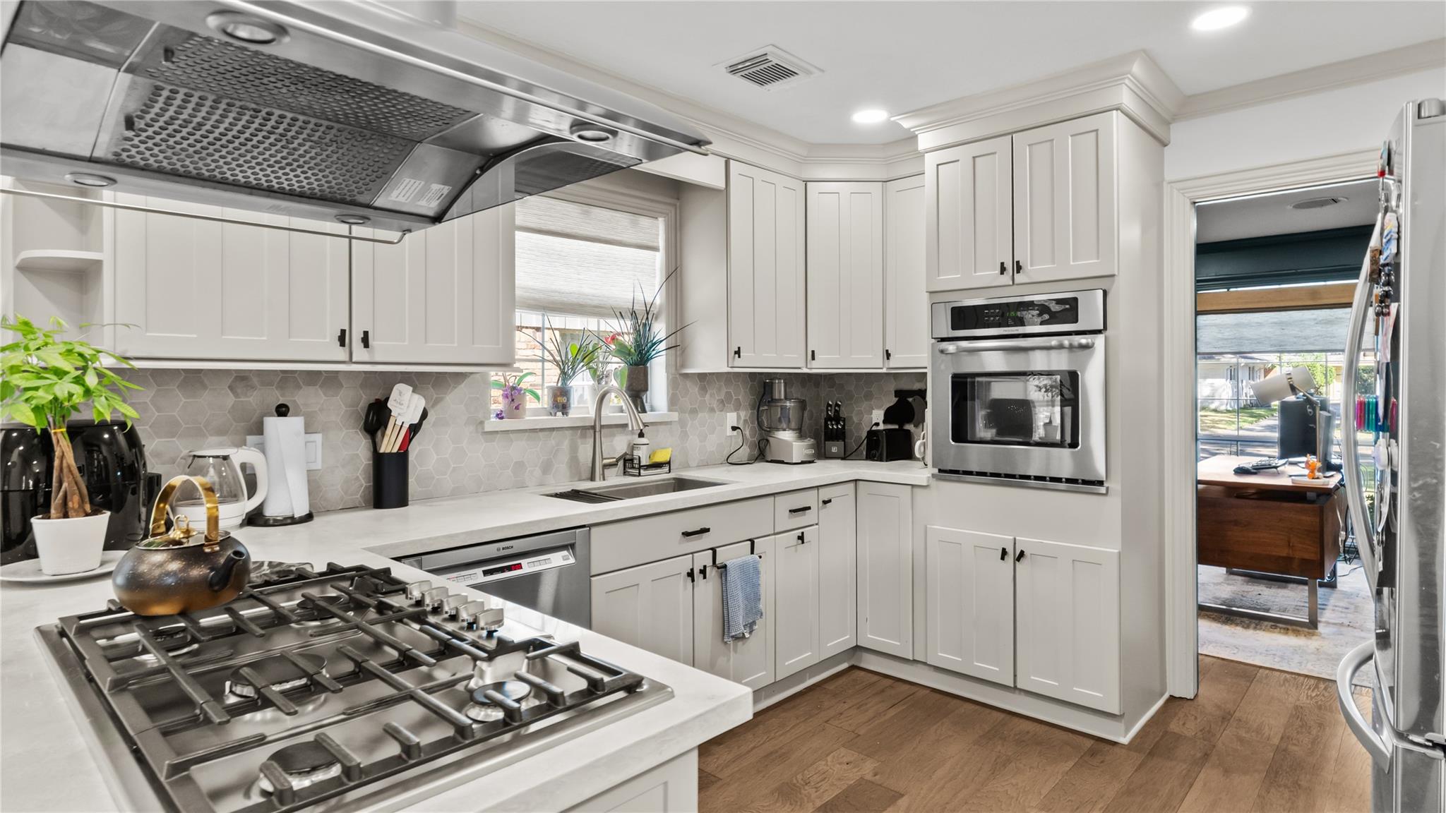 5739 Valkeith Drive, Houston