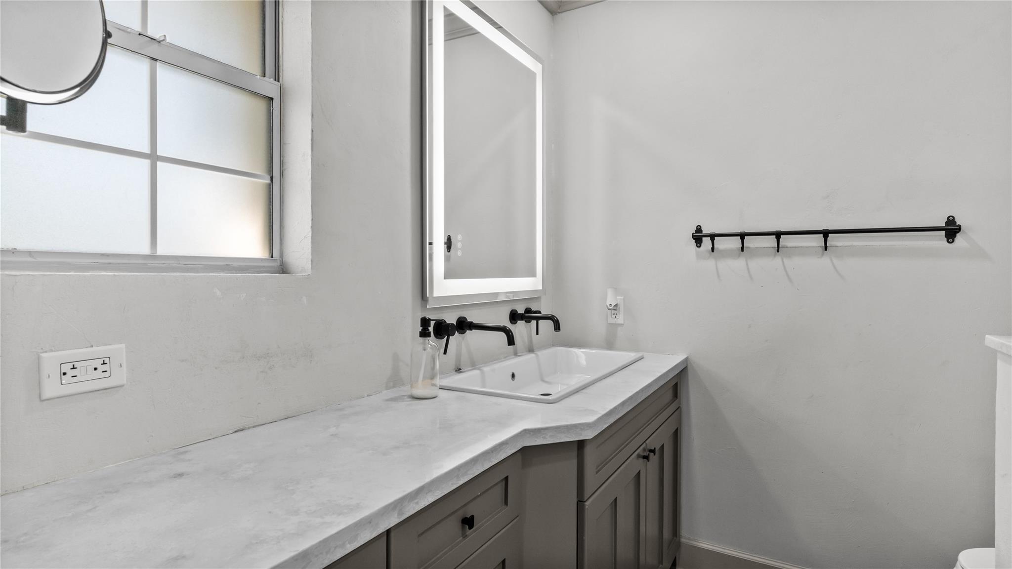 5739 Valkeith Drive, Houston