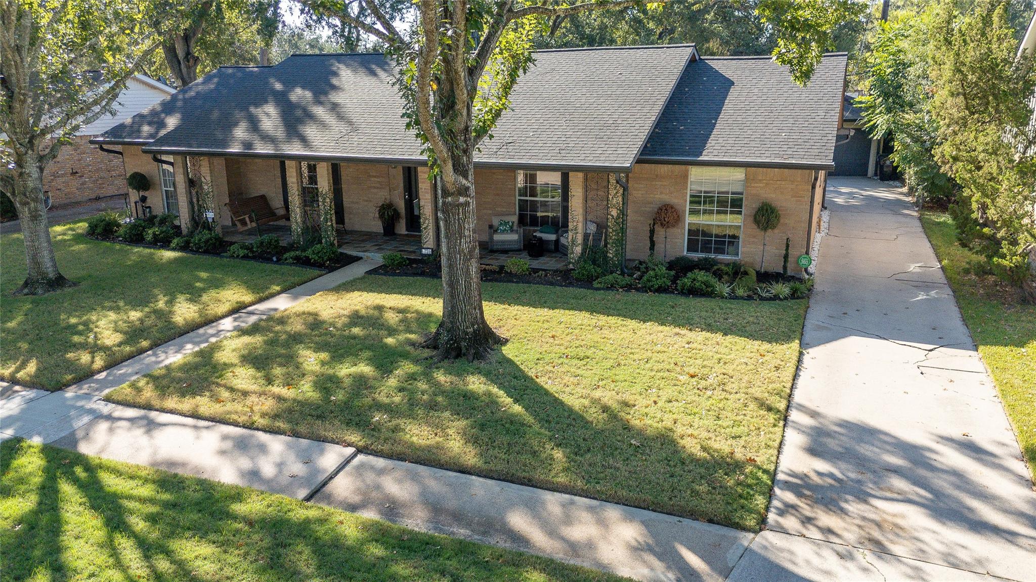 5739 Valkeith Drive, Houston