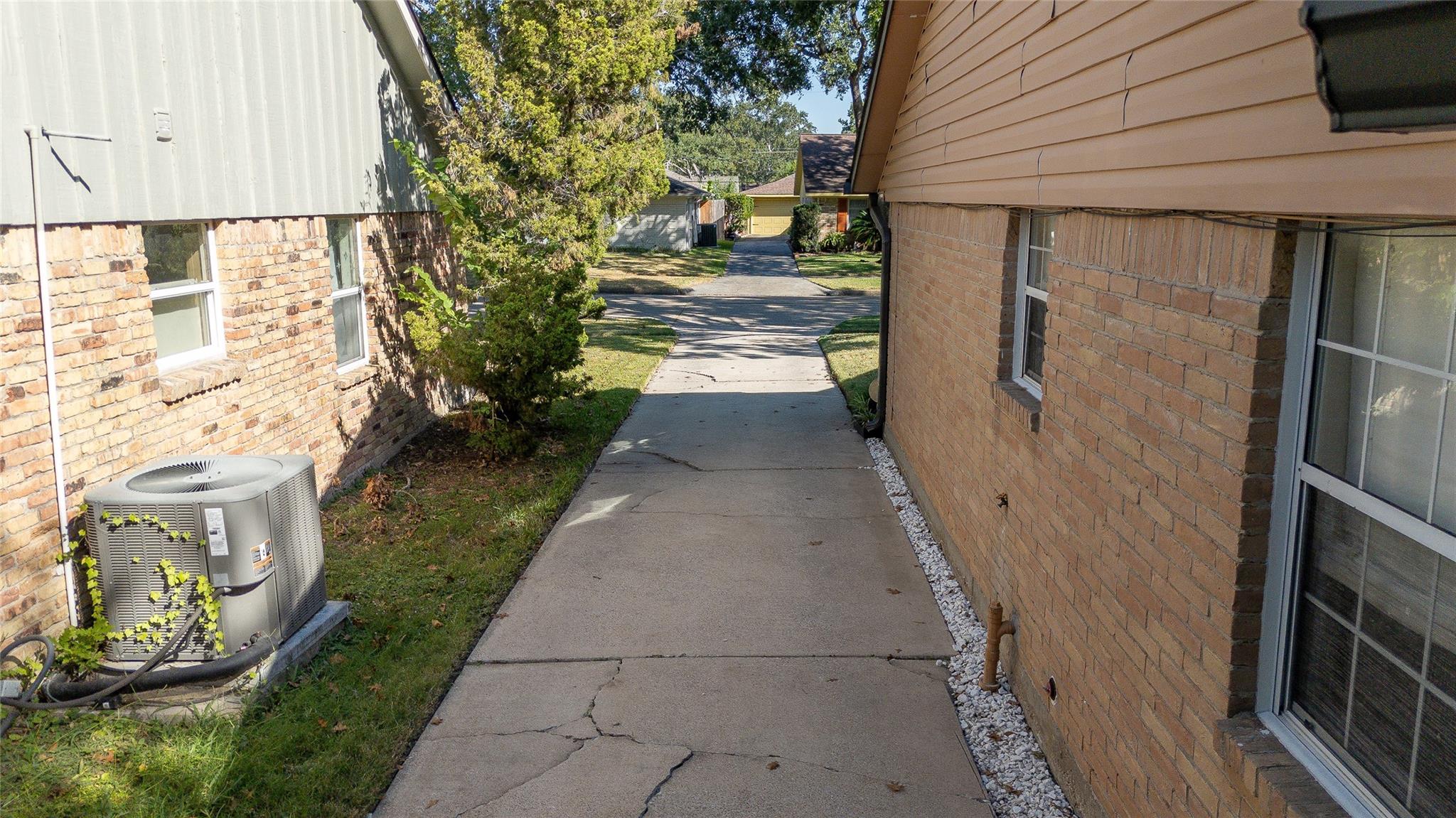 5739 Valkeith Drive, Houston