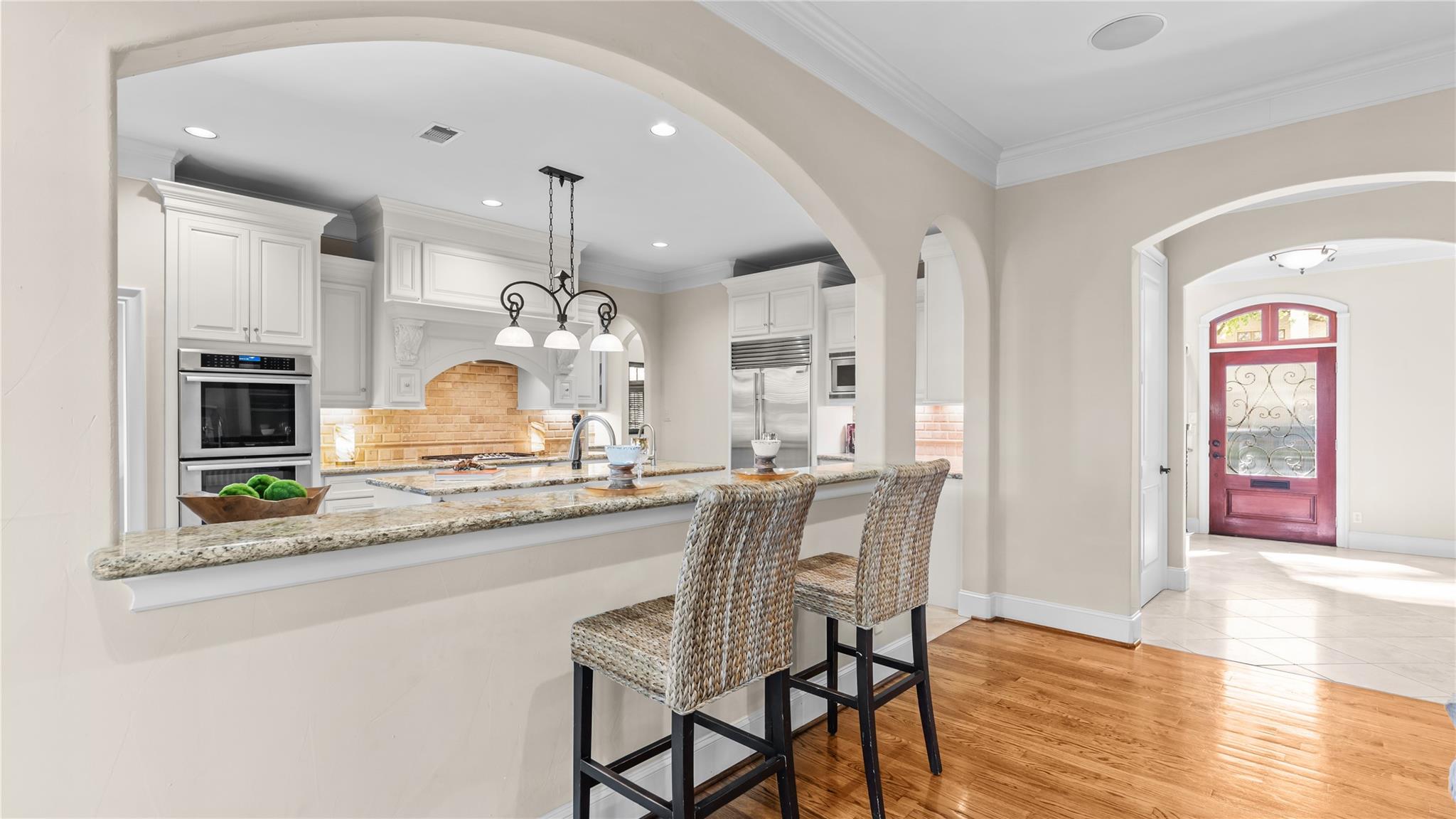 2632 Robinhood Street